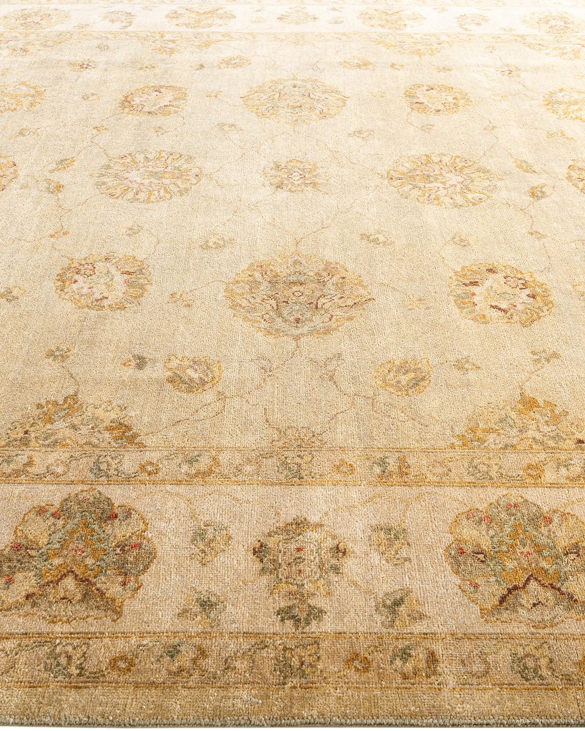 Hand-Knotted Traditional Oushak Hand Knotted Floral Wool Gold Area Rug 8' 1