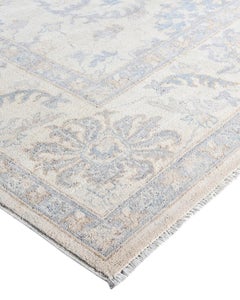 Tapis traditionnel d'Oushak en laine ivoire noué à la main 8' 3" x 9' 9"
