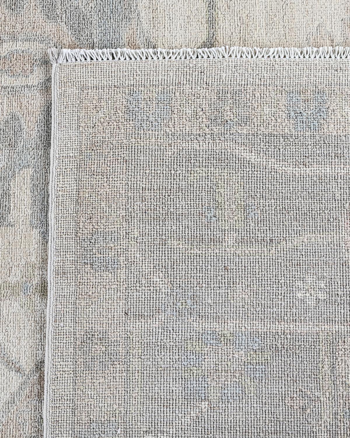 Tapis traditionnel d'Oushak en laine ivoire noué à la main 8' 3