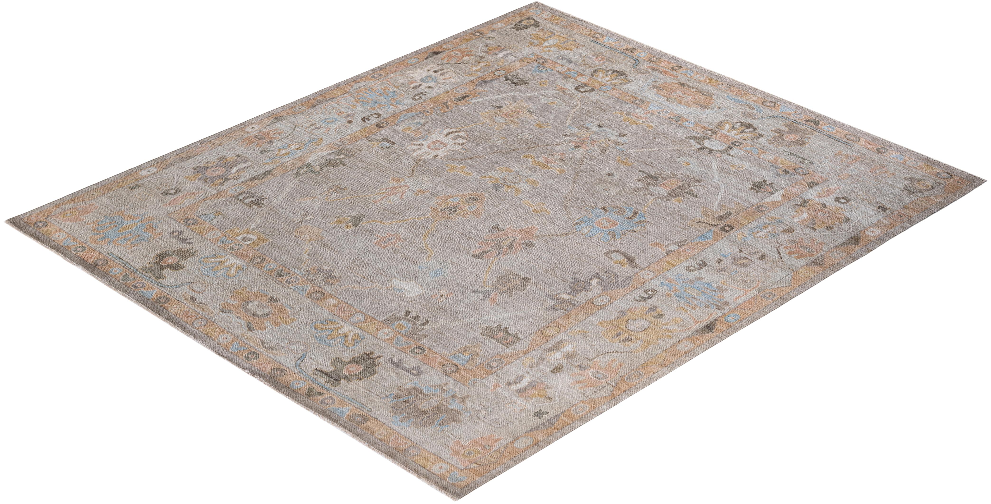 Traditional Oushak Hand Knotted Wool Ivory Area Rug For Sale 3