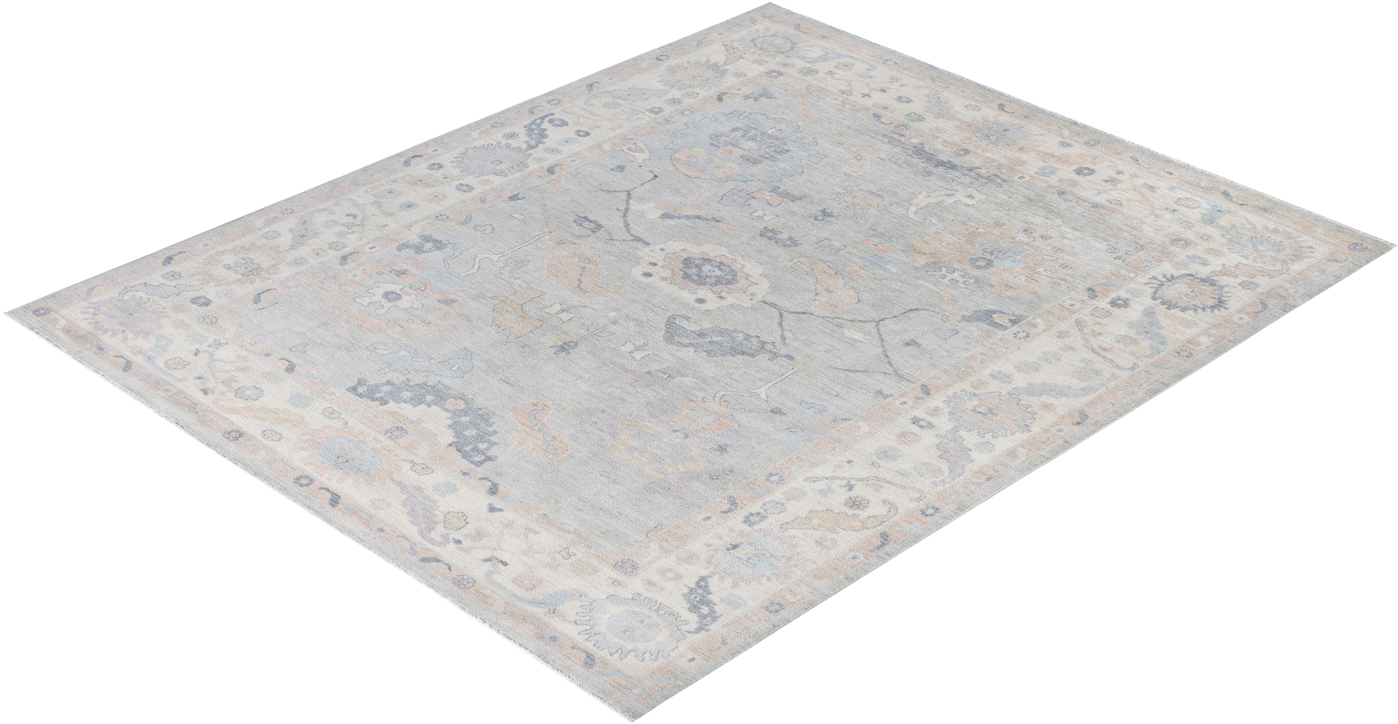 Tapis traditionnel d'Oushak noué à la main bleu clair de 7' 11