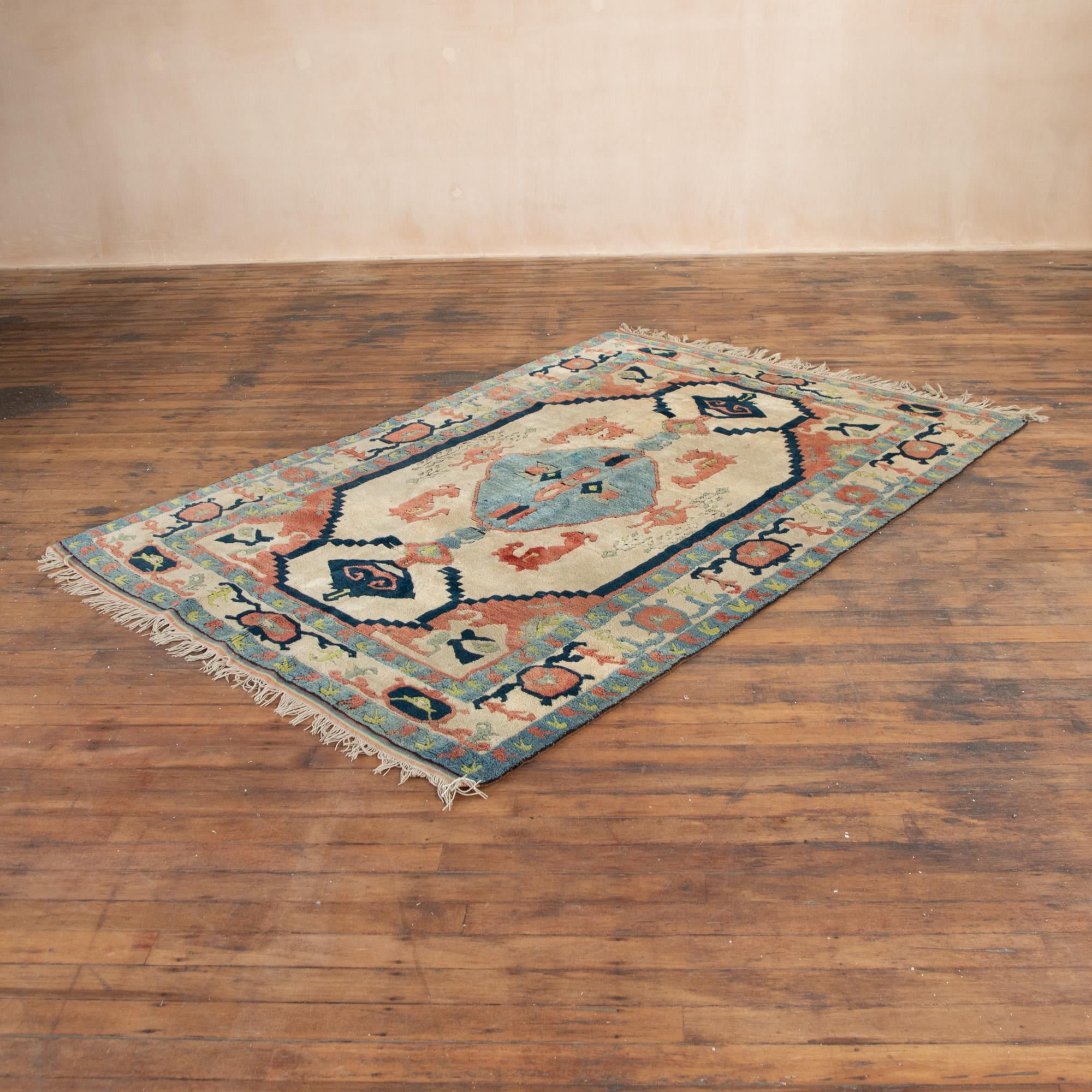 Traditional Oushak rug, hand knotted wool rug For Sale 5