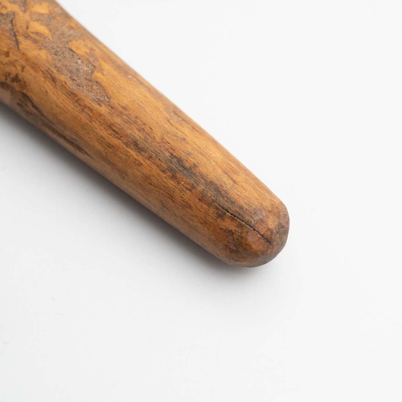 Set di cucchiai in legno intagliati a mano, tradizionale pastorale e primitivo - Spagna in vendita 3