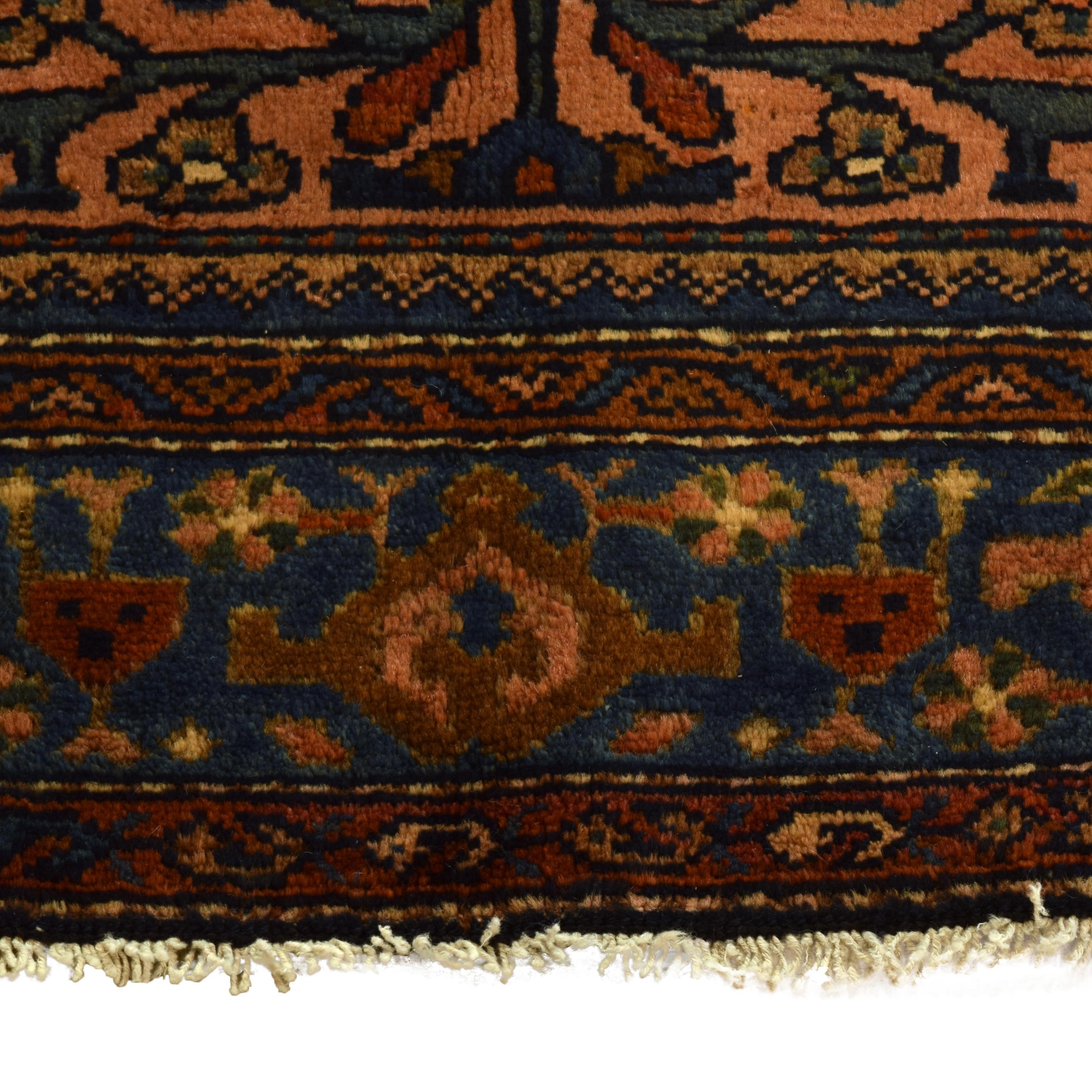 Antike 1910s Wolle Persisch Lilihan Teppich, Rosa und Blau, 3' x 6' im Angebot 1