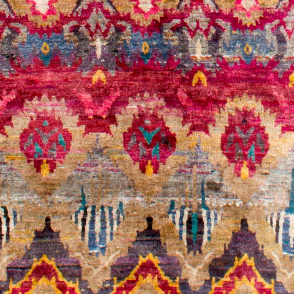 Indian Traditional Pink Beige Gold Green Hand-Knotted Natural Silk Eco-Friendly Rug For Sale