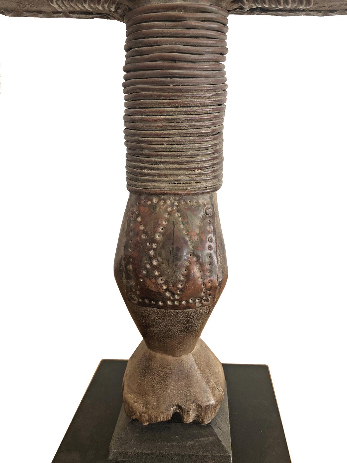 Traditional Primitive Tribal Art Bakota Reliquary Figure from Gabon, Africa 2