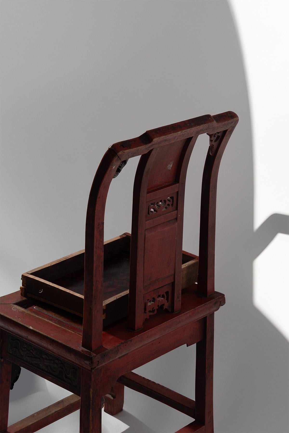 Chaise traditionnelle de style Qing avec tiroir caché en vente 1
