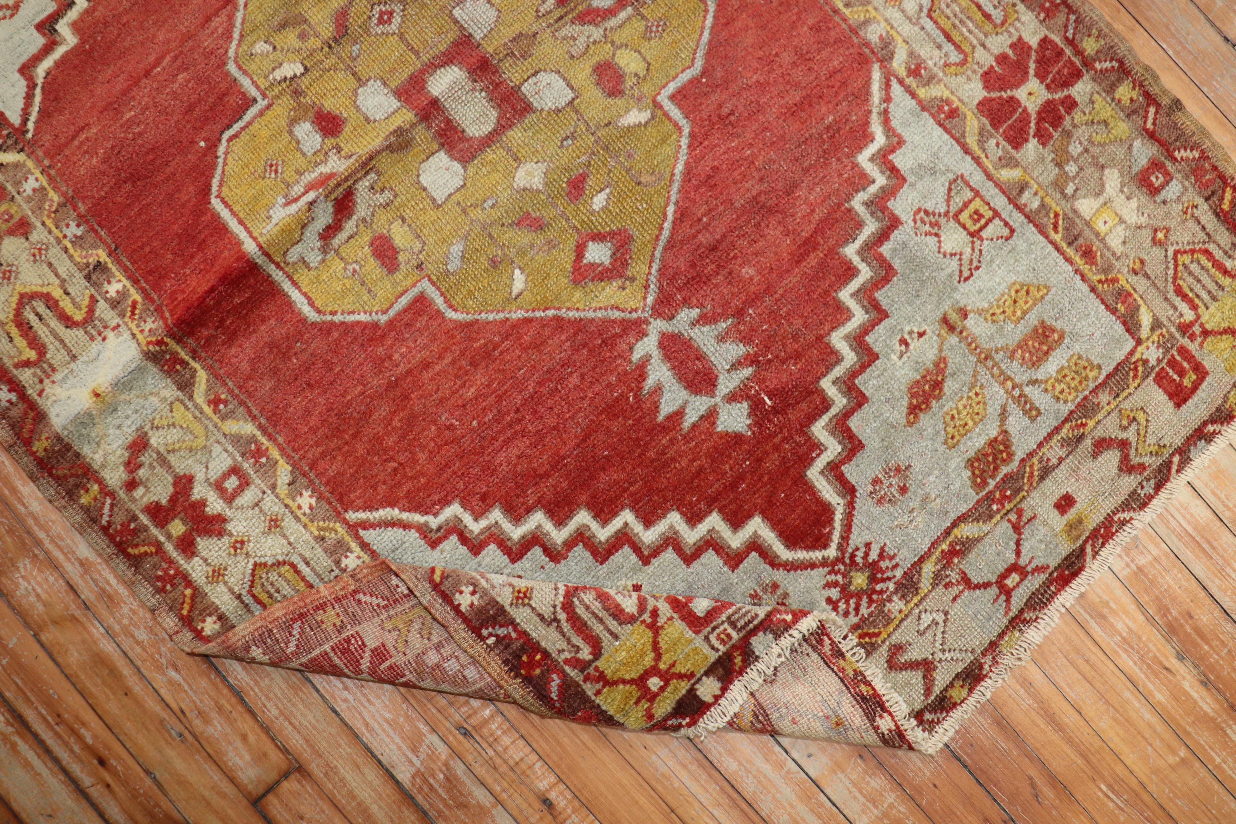 Hand-Woven Traditional Red Vintage Turkish Oushak For Sale