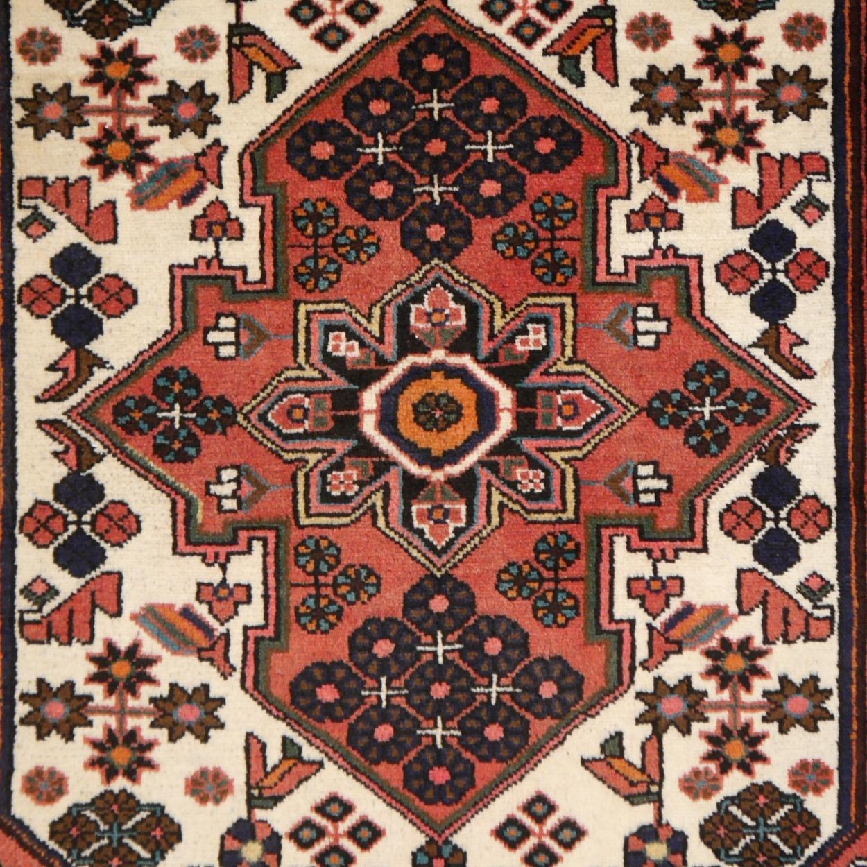 Wool Traditional rug classic vintage wool hand knotted semi antique carpet Midcentury For Sale