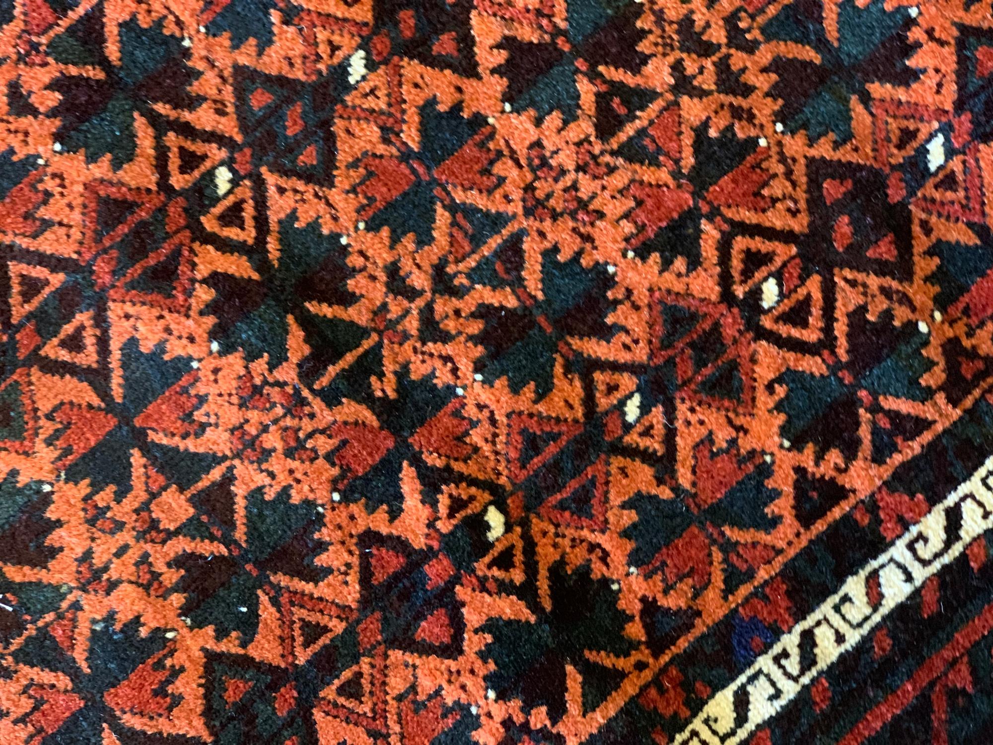 Early 20th Century Traditional Rug Handmade Carpet Rust Wool Oriental Geometric Area Rug For Sale