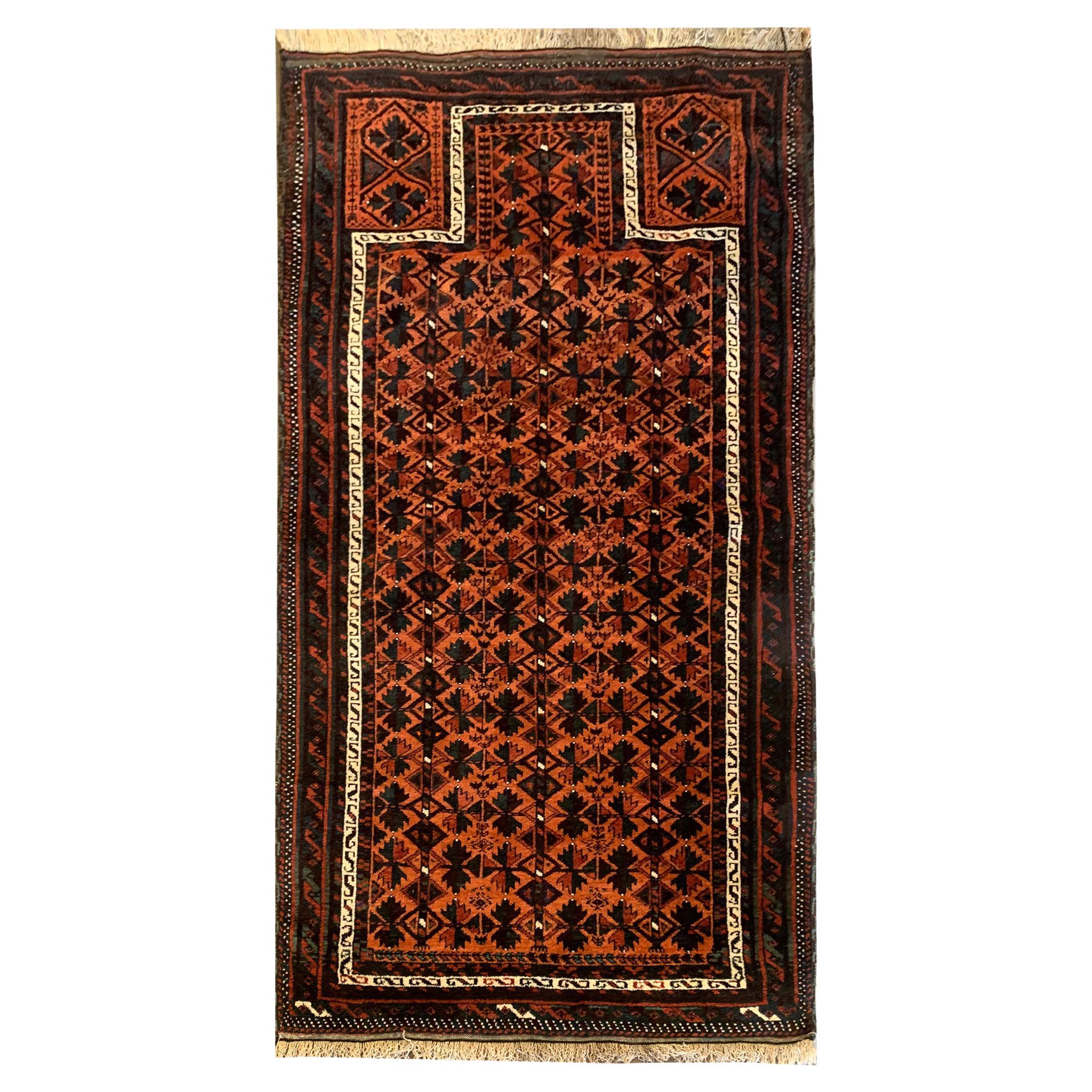 Traditioneller handgefertigter Teppich aus rostfarbener Wolle, orientalischer geometrischer Teppich