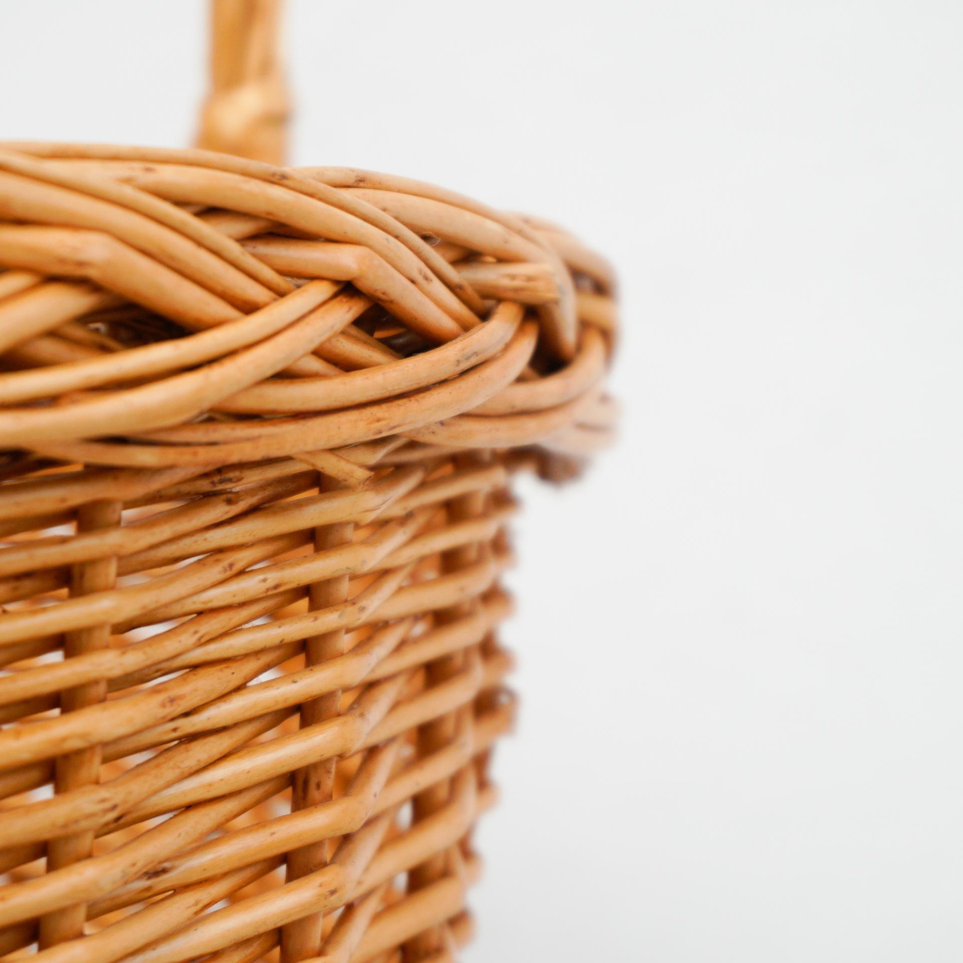 Traditional Rustic Rattan Basket, circa 1960 5