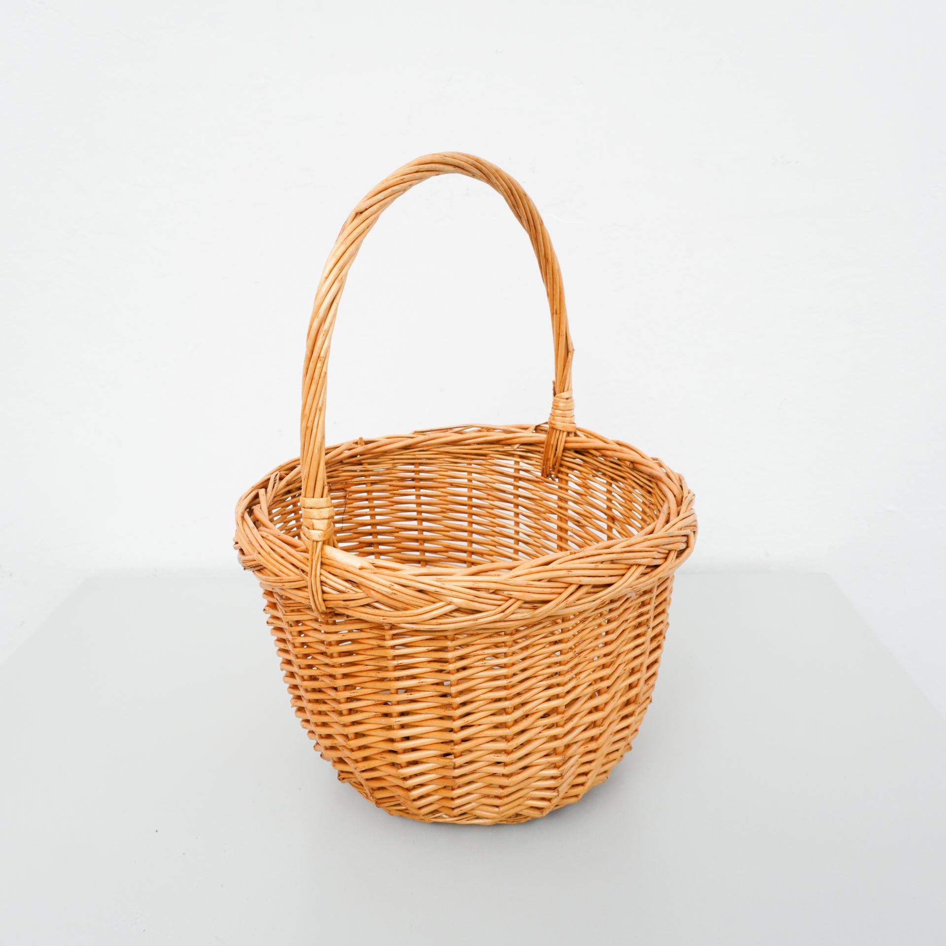 Traditional Rustic Rattan Basket, circa 1960 9