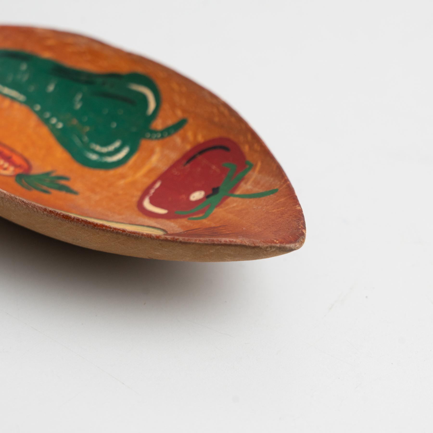 Traditional Rustic Wood Hand Painted Spoon Artwork from Spain, circa 1970 For Sale 4