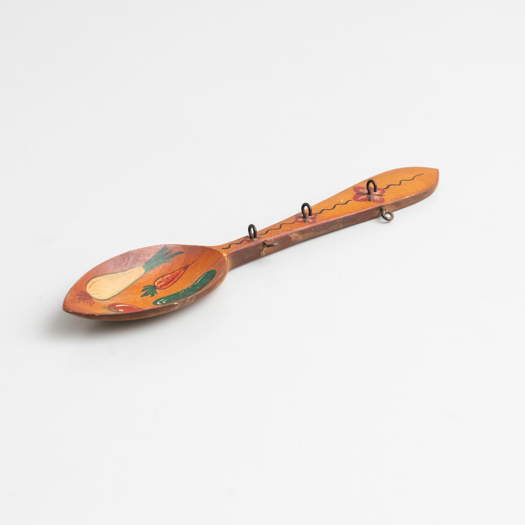Traditional Rustic Wood Hand Painted Spoon Artwork from Spain, circa 1970 For Sale 5