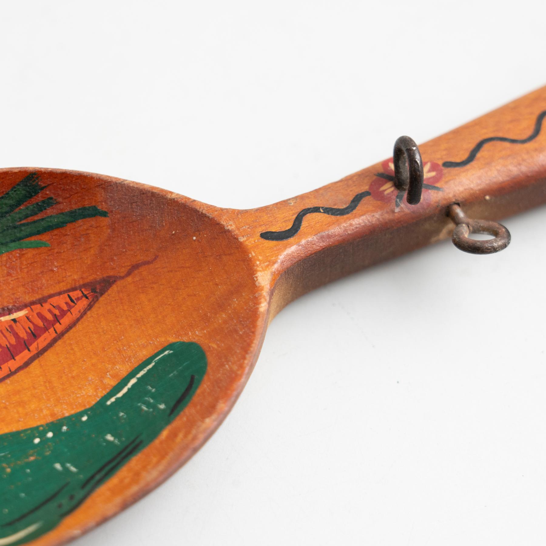 Traditional Rustic Wood Hand Painted Spoon Artwork from Spain, circa 1970 For Sale 7
