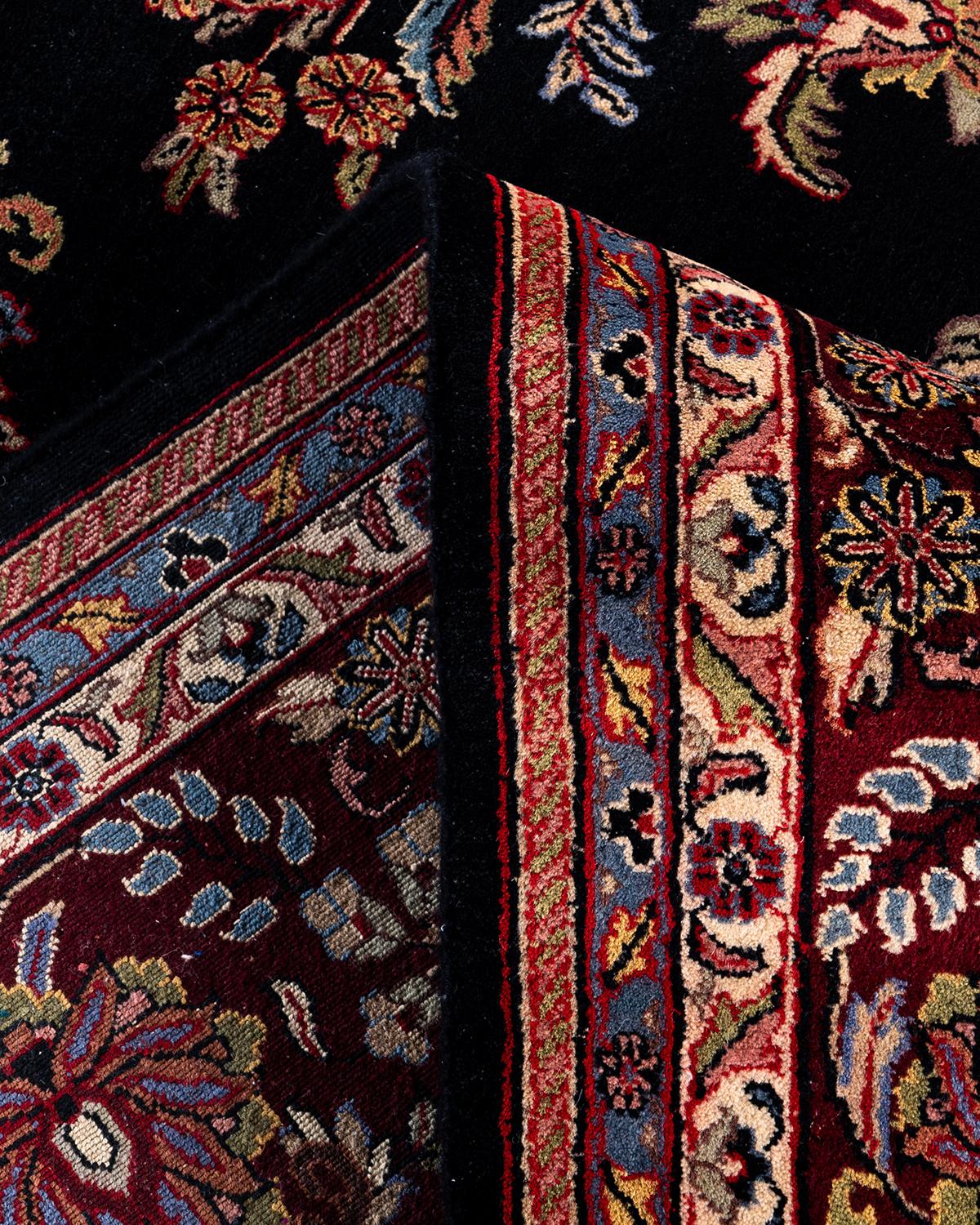 XXIe siècle et contemporain Tapis traditionnel Sarouk en laine noire à fleurs nouées à la main 9' 1