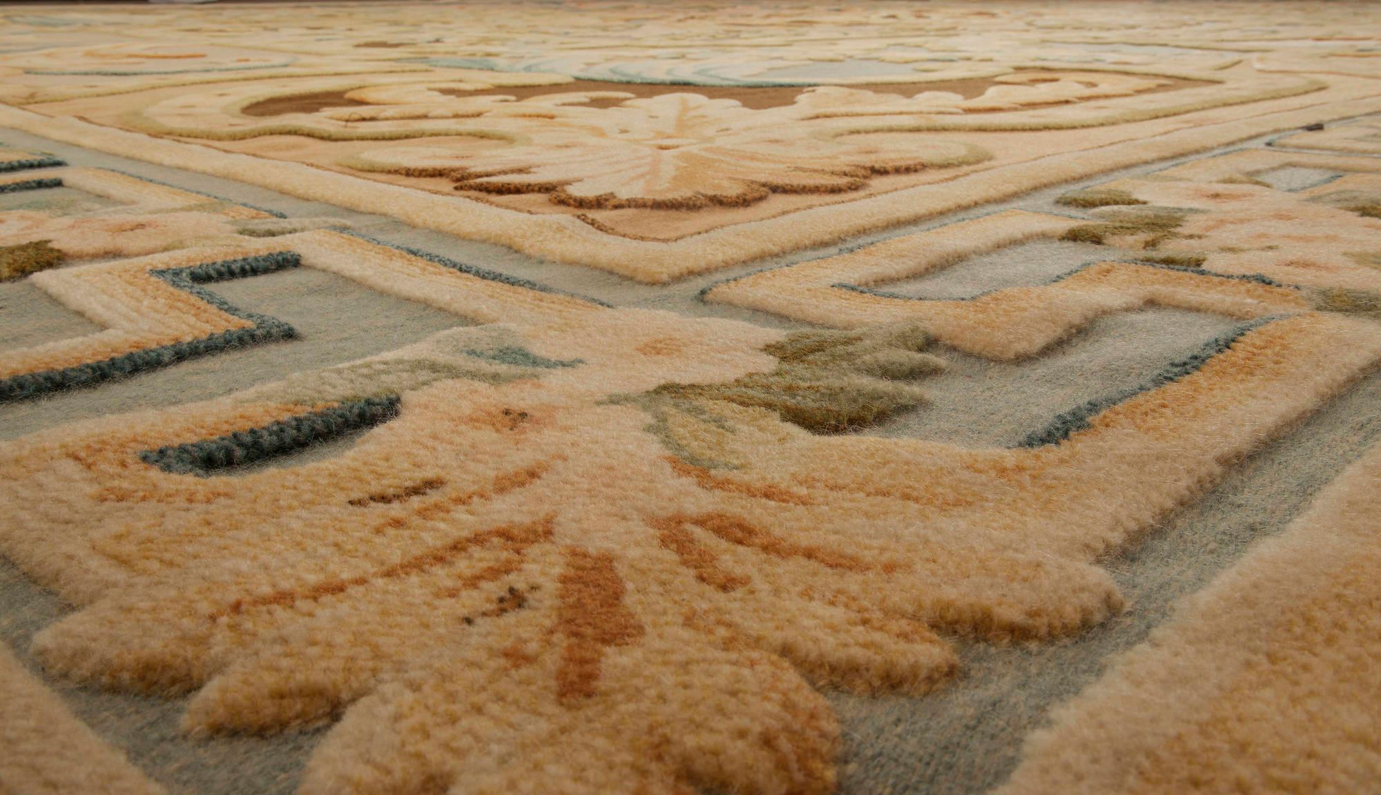 Hand-Knotted Modern Savonnerie-Inspired Wool with Sculpted High-Low Texture Doris Leslie Blau For Sale