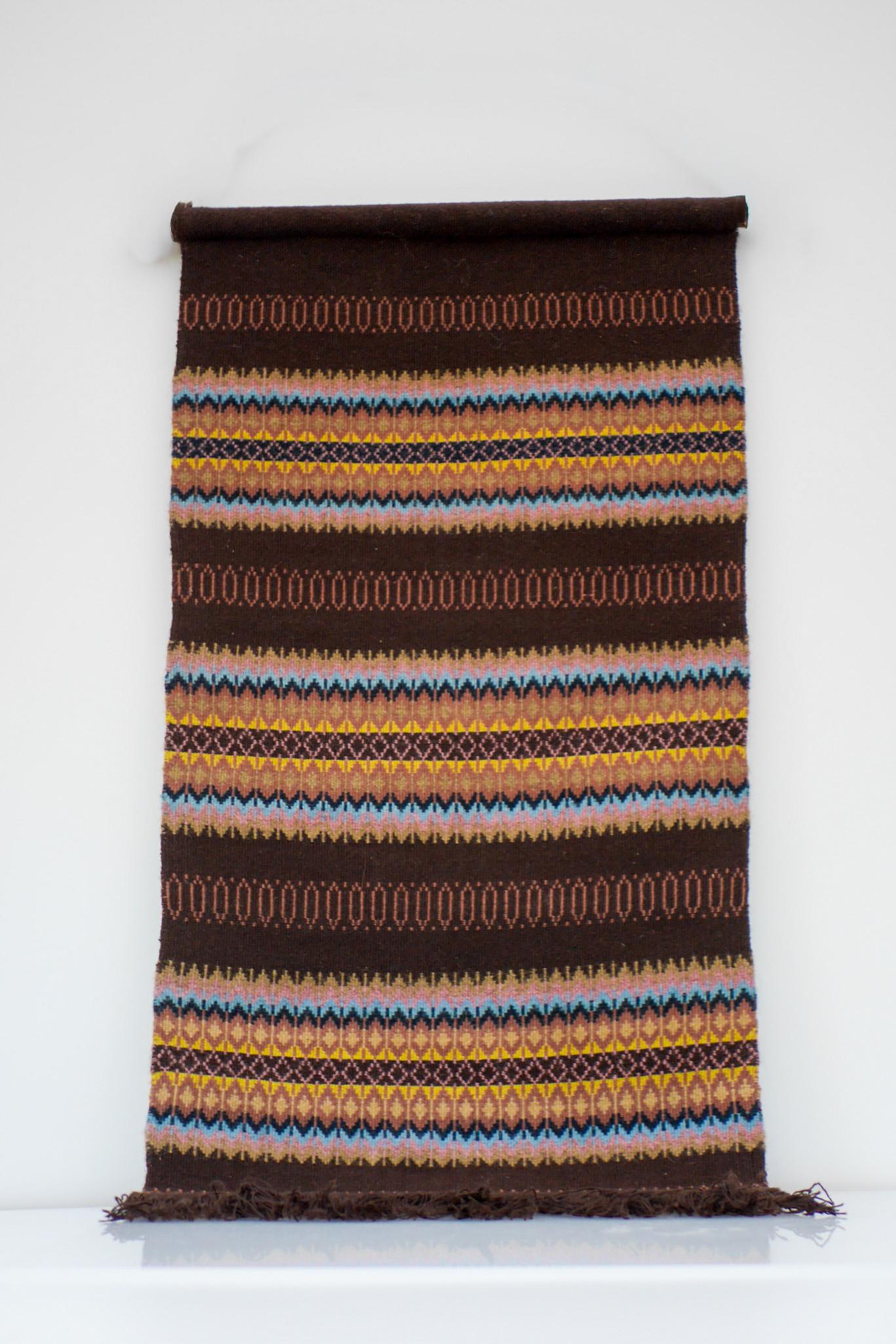 Traditioneller skandinavischer Wandschmuck, bekannt als lappländischer Rana, Schweden (Handgewebt) im Angebot