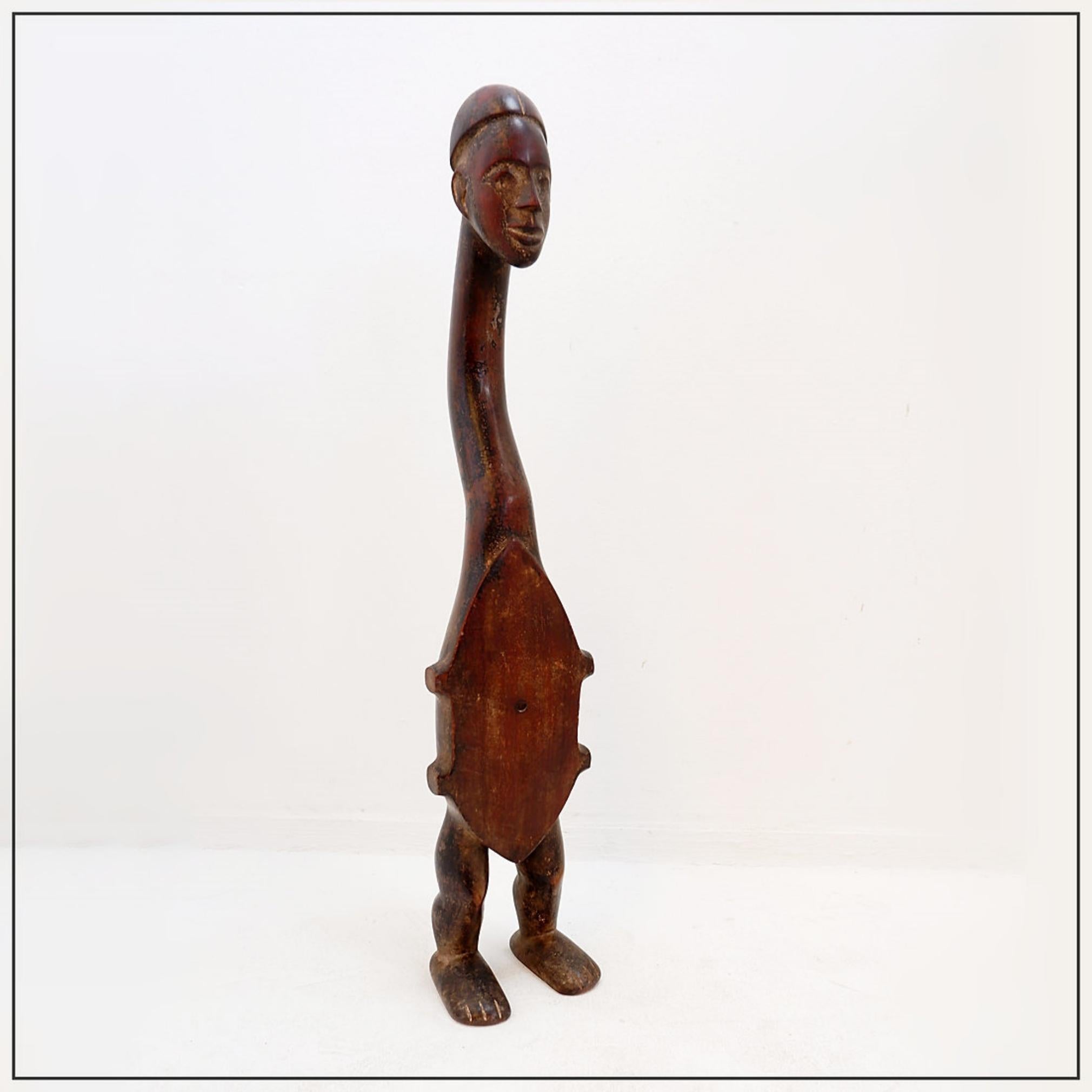 Wood Traditional sculpture originating from the Democratic Republic of Congo For Sale