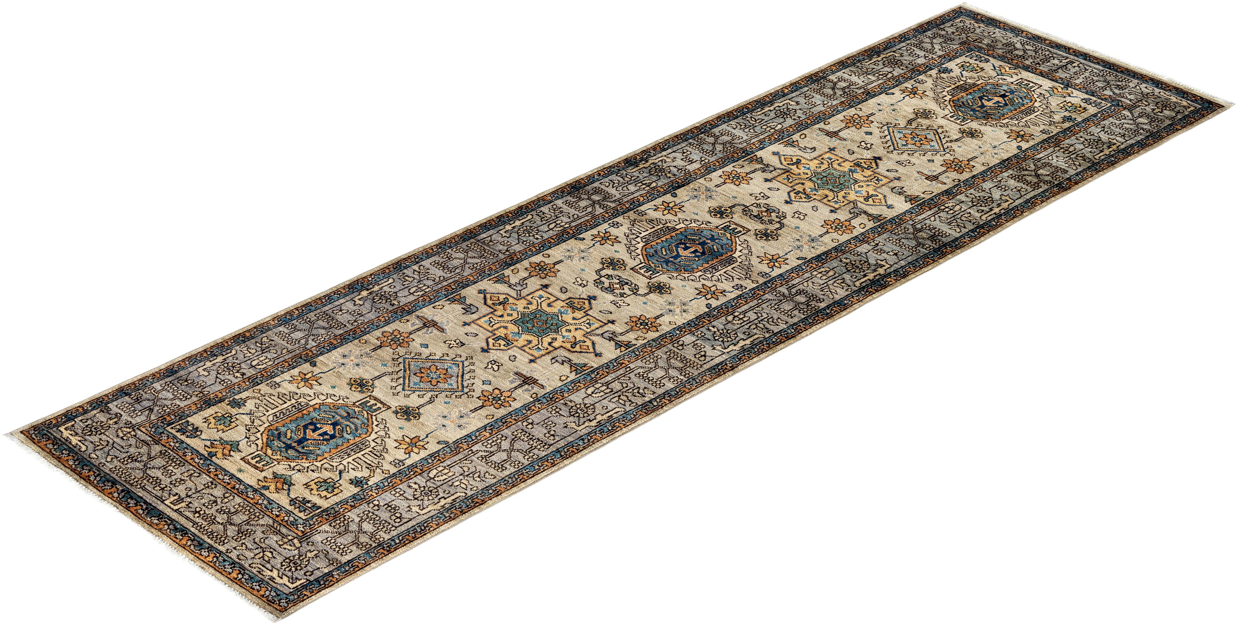 Tapis traditionnel Serapi noué à la main beige de 2' 9