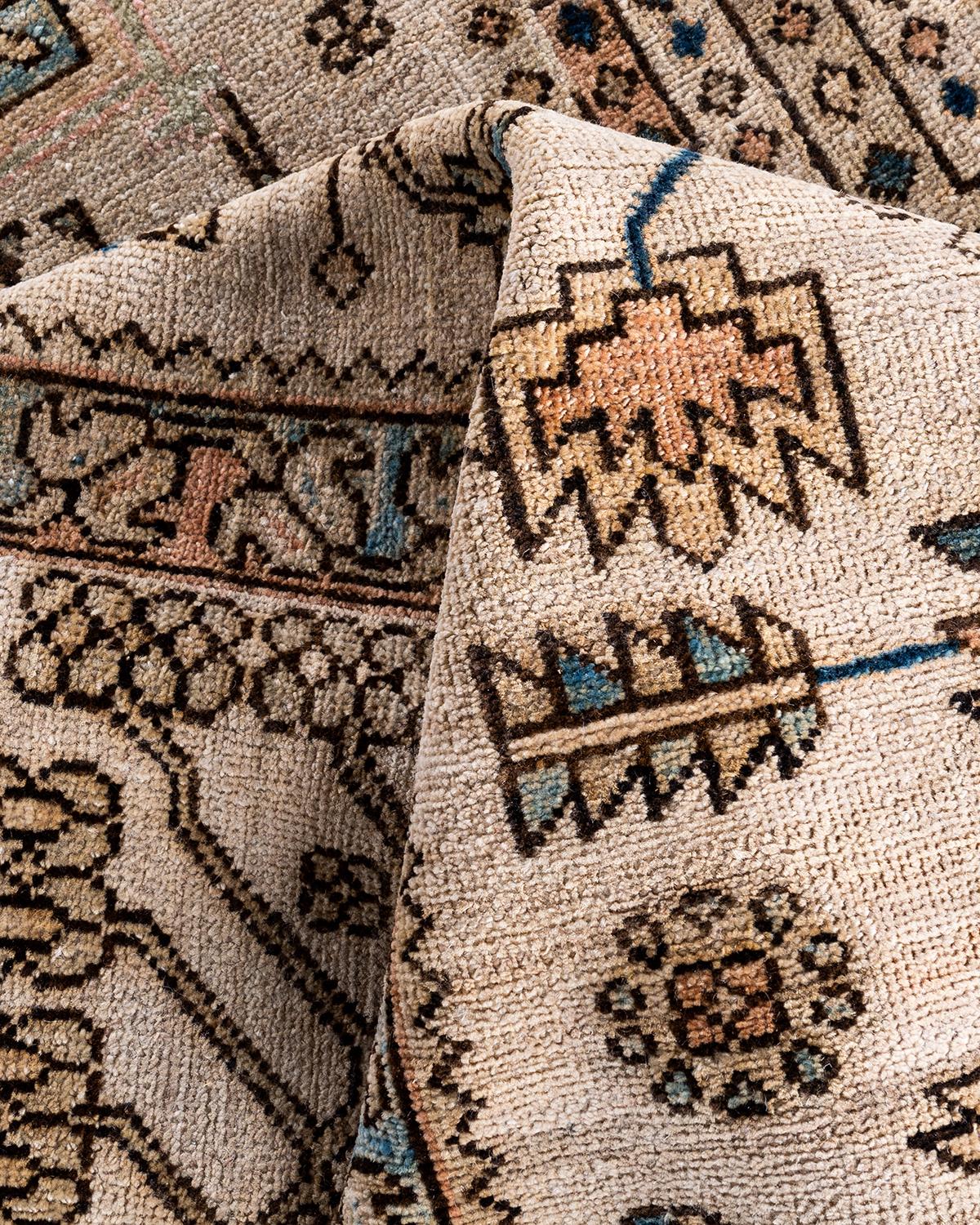 Tapis traditionnel Serapi en laine beige noué à la main 8' 10