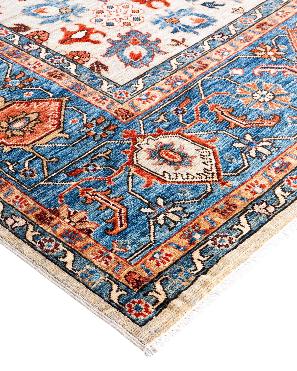 La fabrication des tapis persans dans toute sa splendeur a inspiré les couleurs riches, les motifs géométriques élaborés et les détails botaniques de la collection Serapi. Avec pas moins de 100 nœuds par pouce, ces tapis fabriqués à la main sont