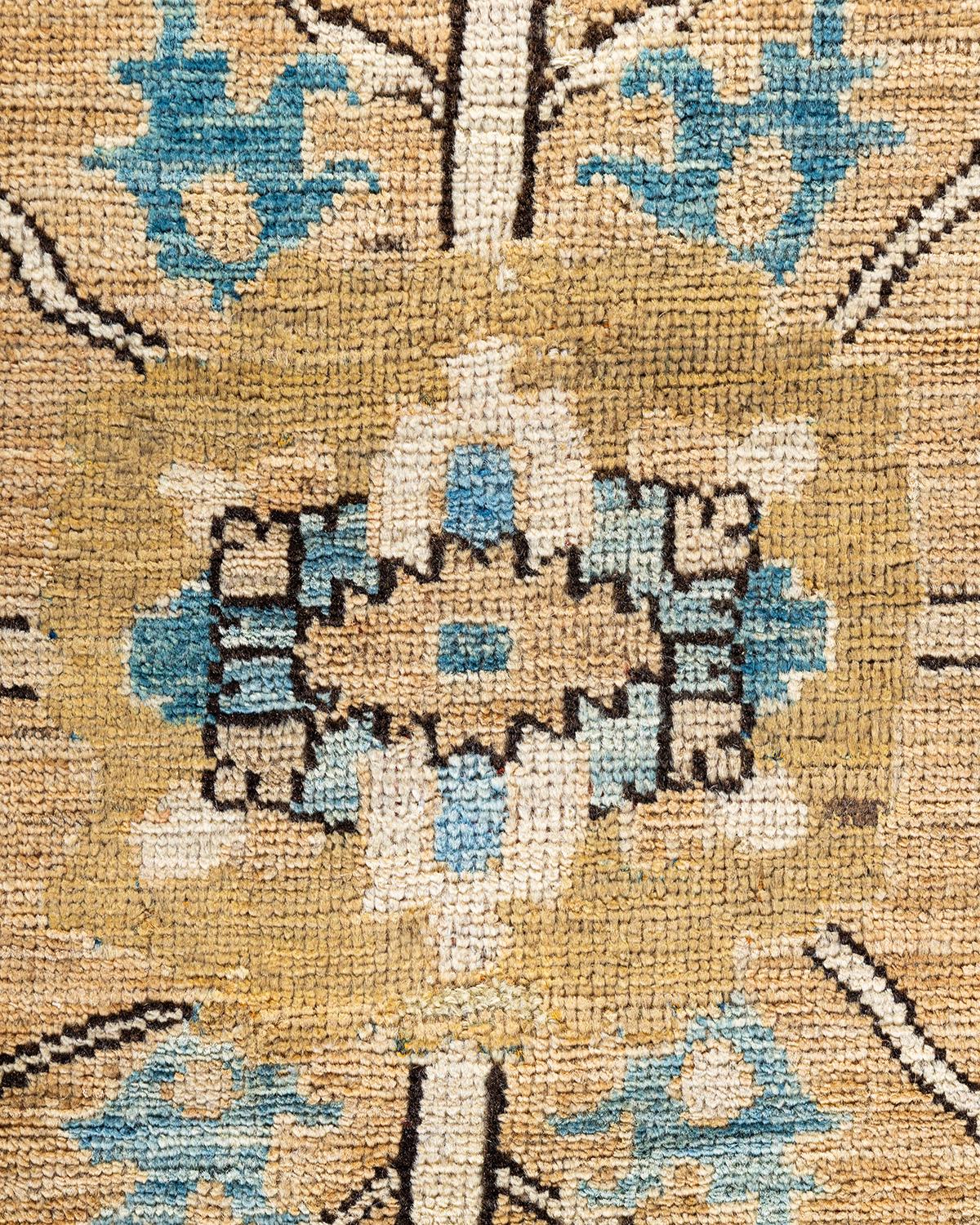 Traditioneller handgeknüpfter Serapi-Teppich aus Wolle in Beige (Pakistanisch) im Angebot