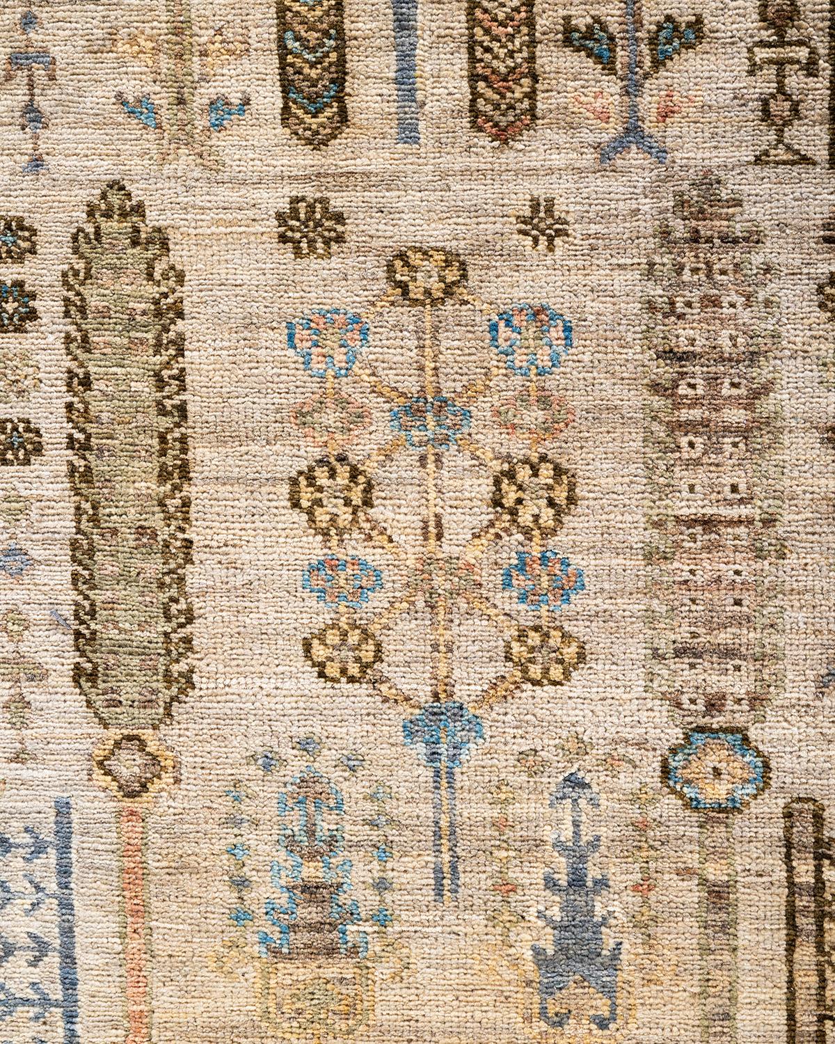 Traditioneller handgeknüpfter Serapi-Teppich aus Wolle in Beige (Pakistanisch) im Angebot