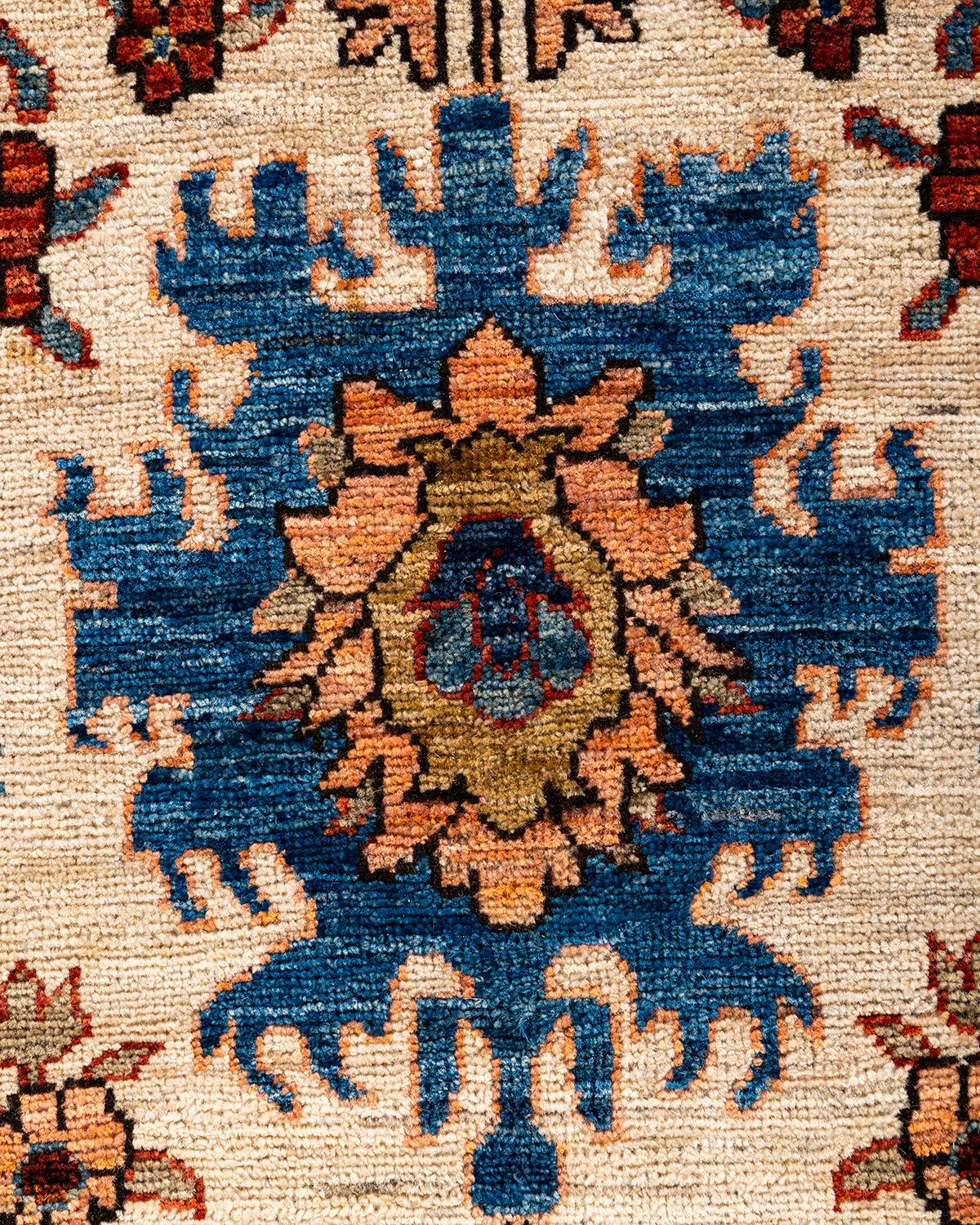 Pakistani Traditional Serapi Hand Knotted Wool Beige Area Rug For Sale