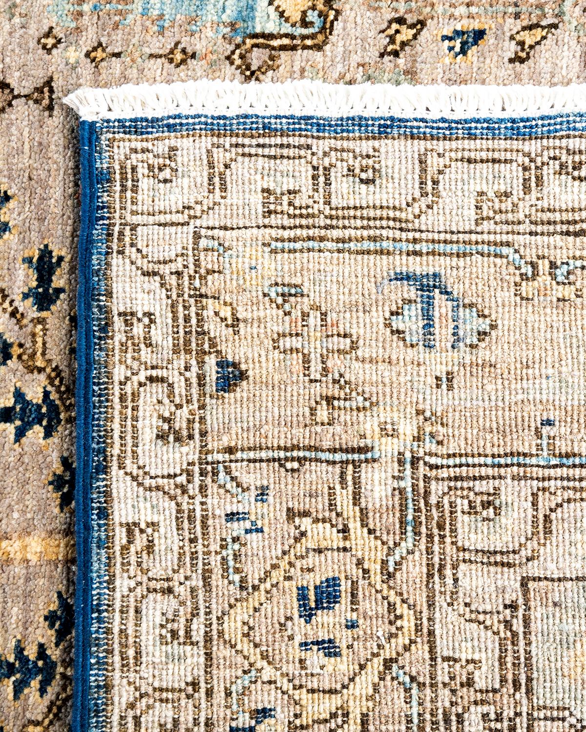 Contemporary Traditional Serapi Hand Knotted Wool Beige Area Rug