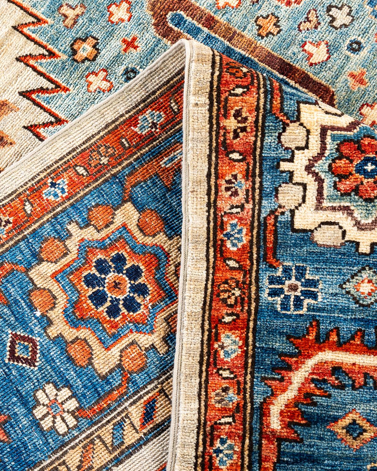 Traditional Serapi Hand Knotted Wool Beige Area Rug For Sale 1