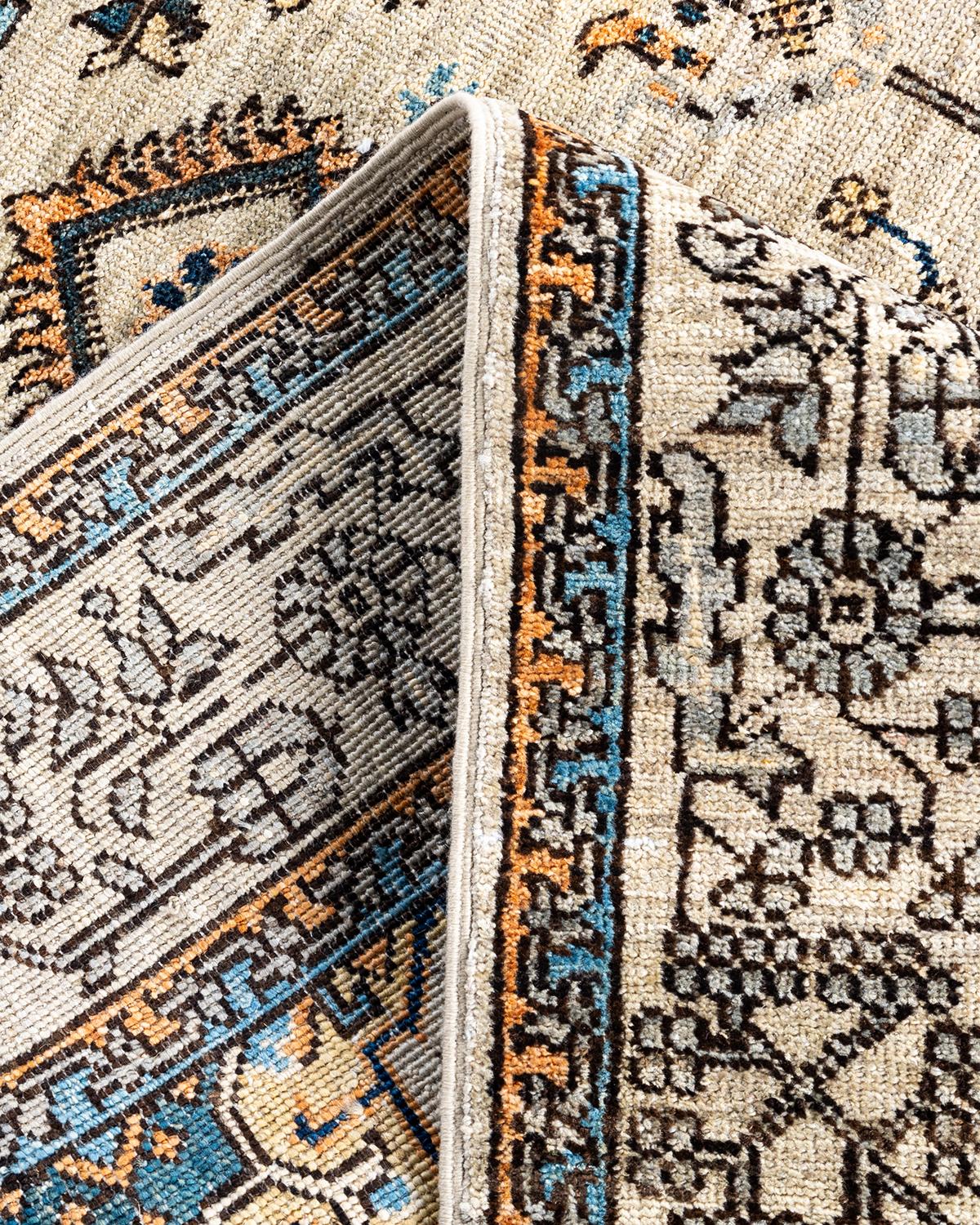 Lana Tappeto tradizionale Serapi in lana annodata a mano di colore beige in vendita