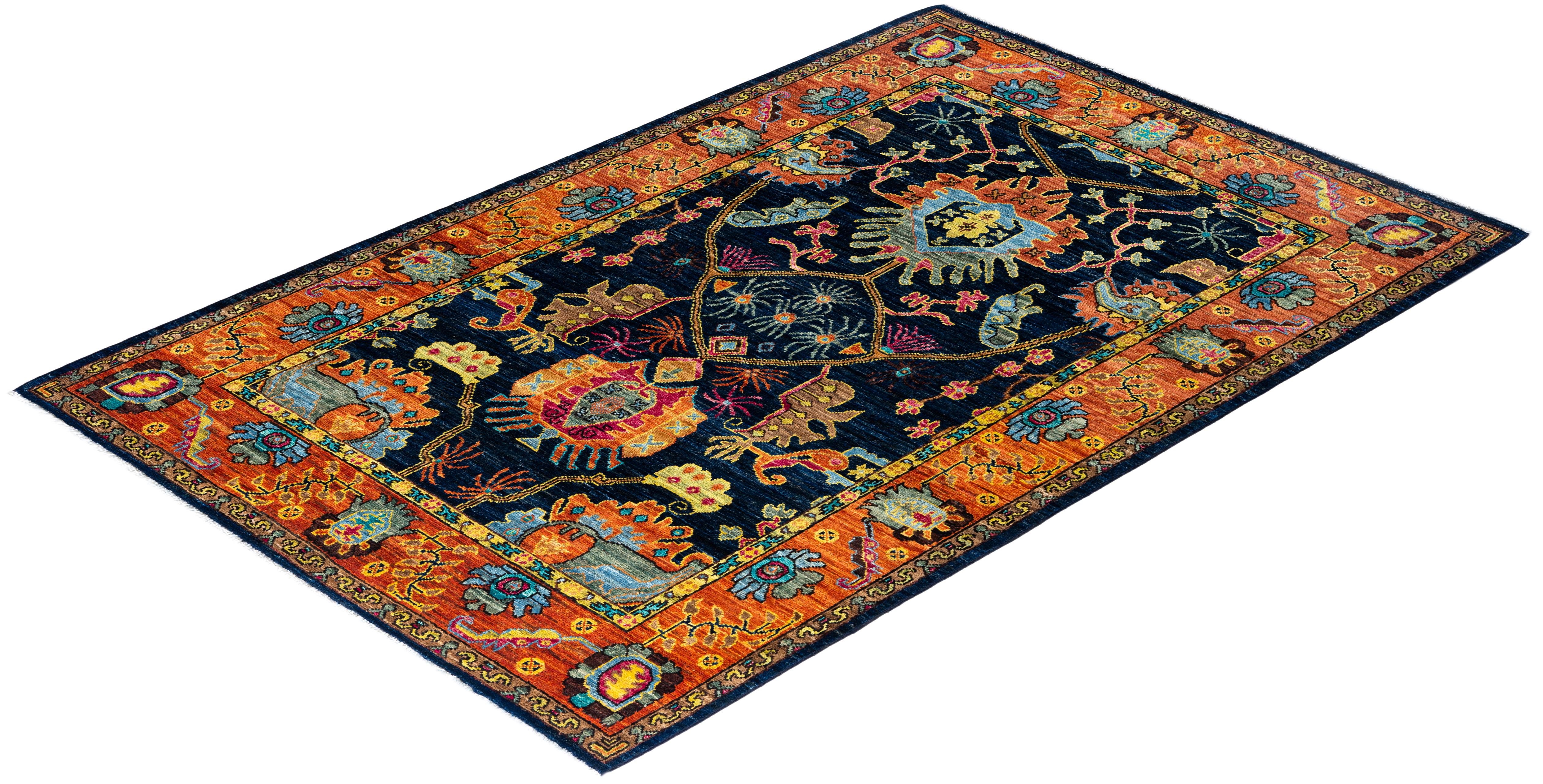Tapis traditionnel Serapi noué à la main bleu de 4' 2