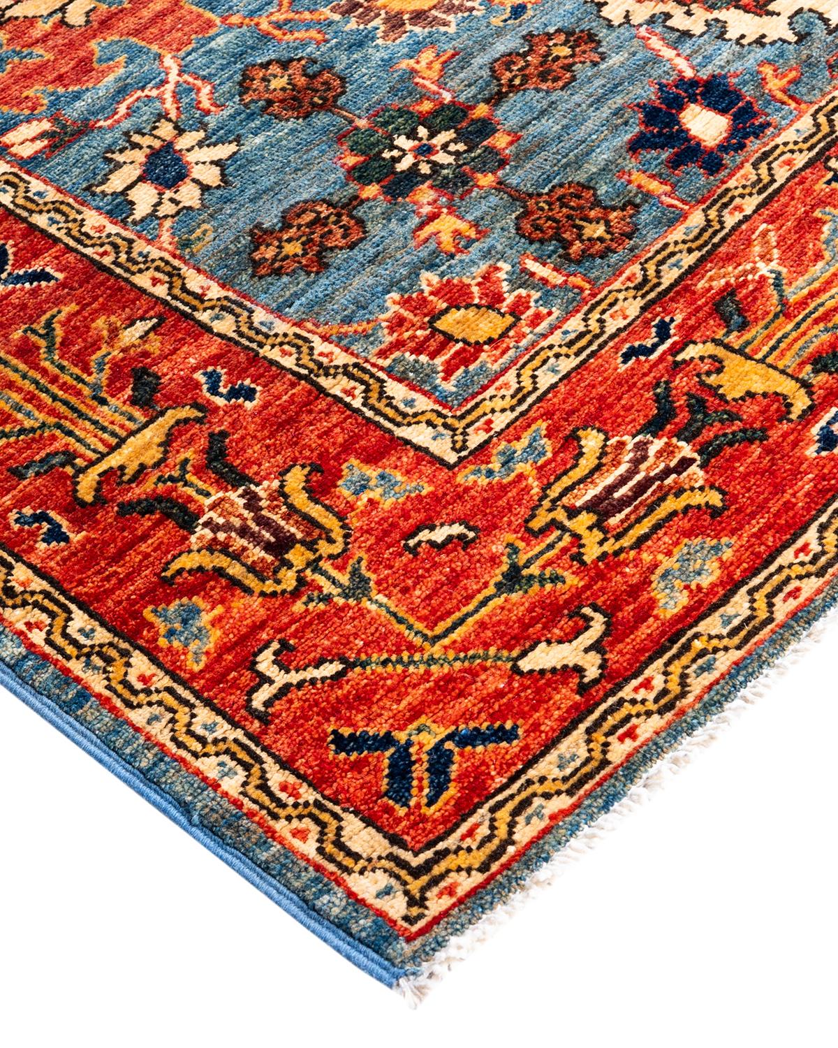 La fabrication des tapis persans dans toute sa splendeur a inspiré les couleurs riches, les motifs géométriques élaborés et les détails botaniques de la collection Serapi. Avec pas moins de 100 nœuds par pouce, ces tapis fabriqués à la main sont
