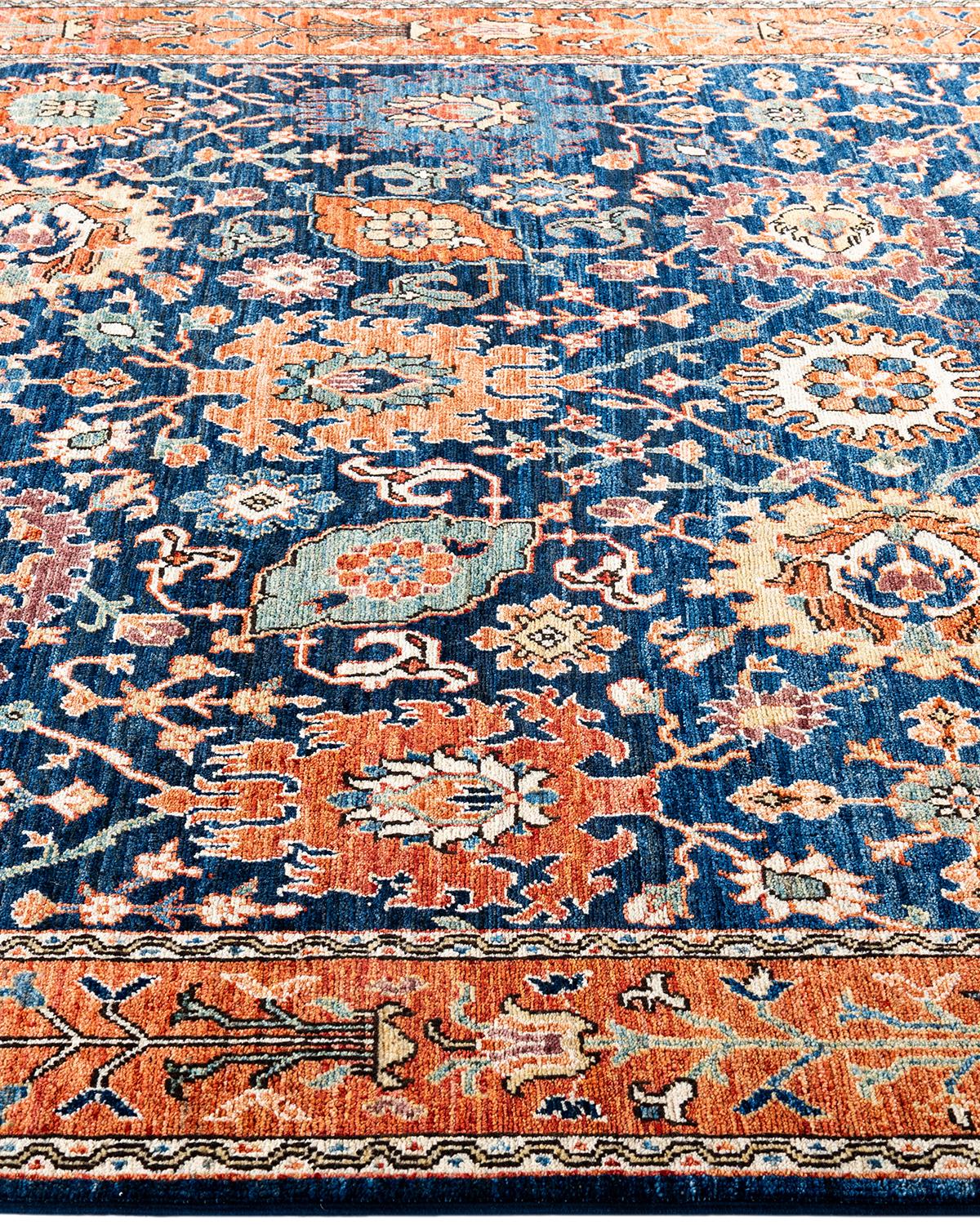 Hand-Knotted Traditional Serapi Hand Knotted Wool Blue Area Rug 5' 9