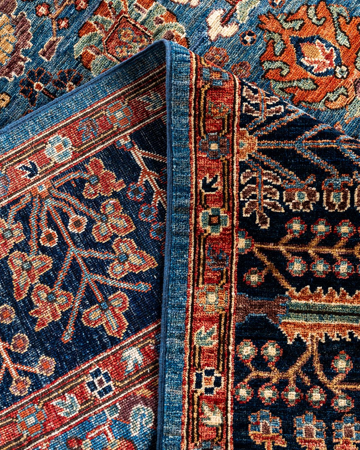 Laine Traditional Serapi Tapis bleu en laine nouée à la main 8' 1