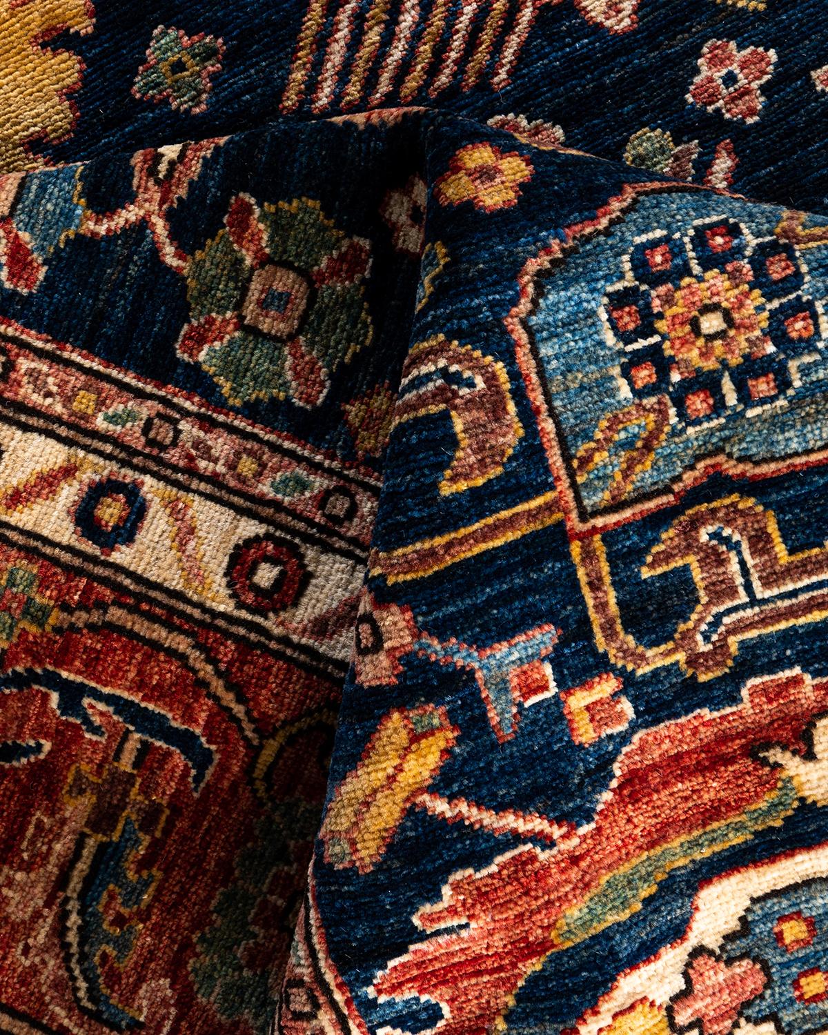 Tapis traditionnel Serapi noué à la main bleu de 8' 1