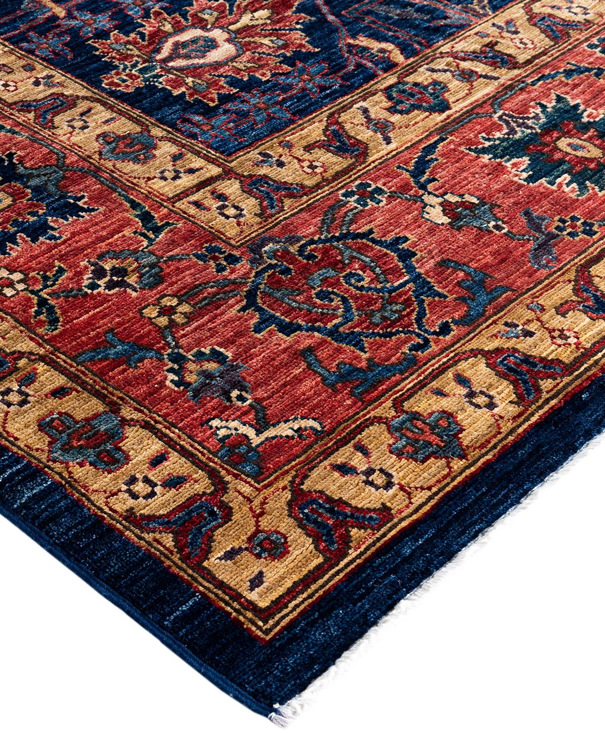 La fabrication des tapis persans dans toute sa splendeur a inspiré les couleurs riches, les motifs géométriques élaborés et les détails botaniques de la collection Serapi. Avec pas moins de 100 nœuds par pouce, ces tapis fabriqués à la main sont
