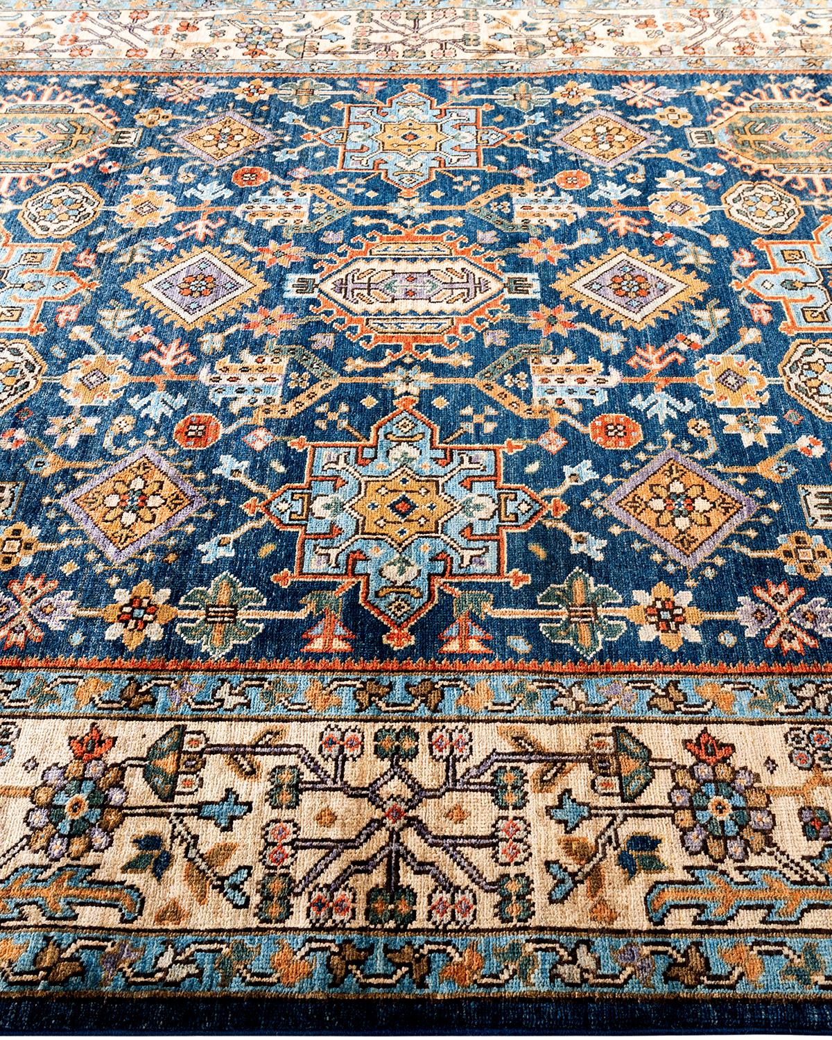 Traditional Serapi Hand Knotted Wool Blue Area Rug In New Condition For Sale In Norwalk, CT