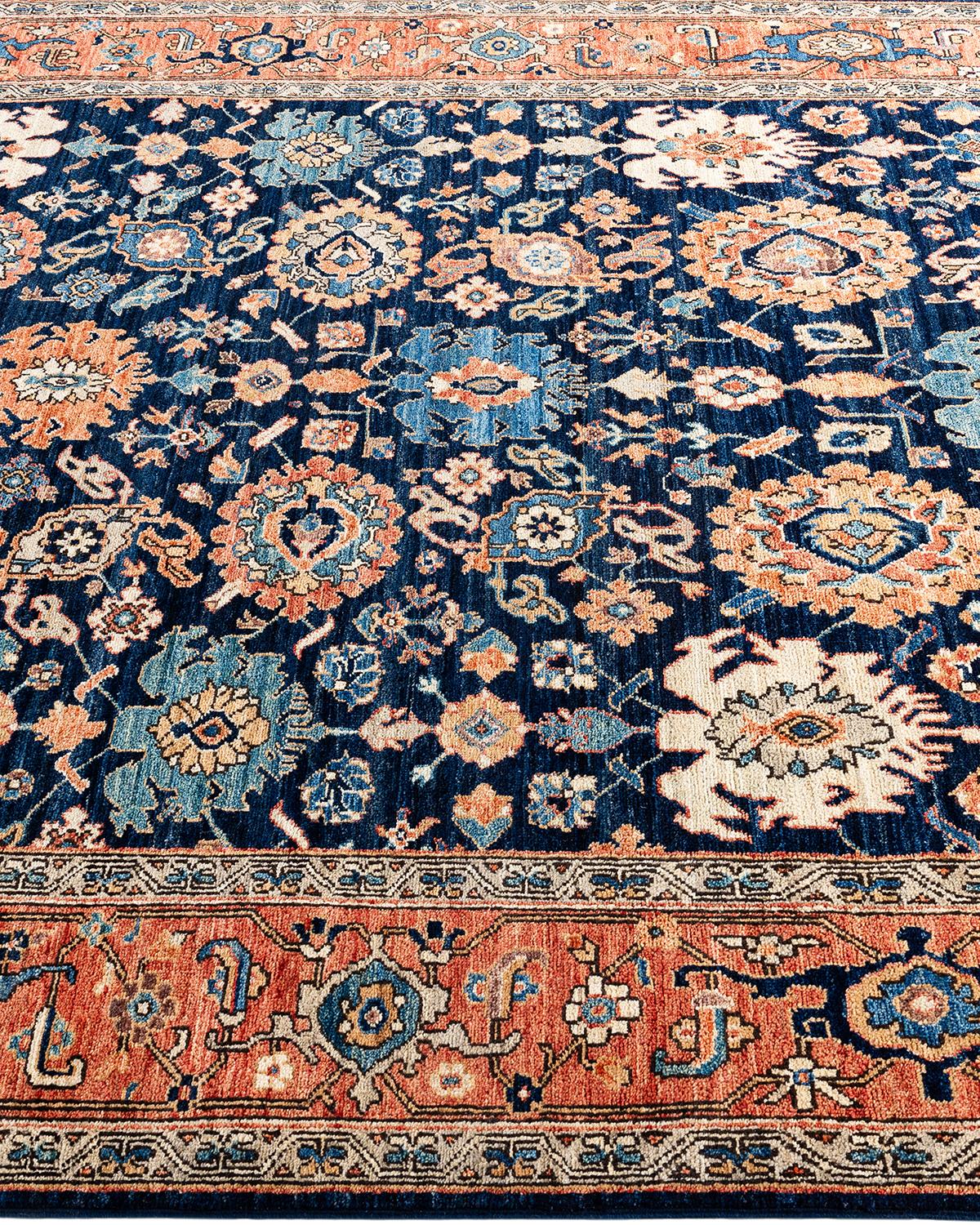Traditional Serapi Hand Knotted Wool Blue Area Rug In New Condition For Sale In Norwalk, CT