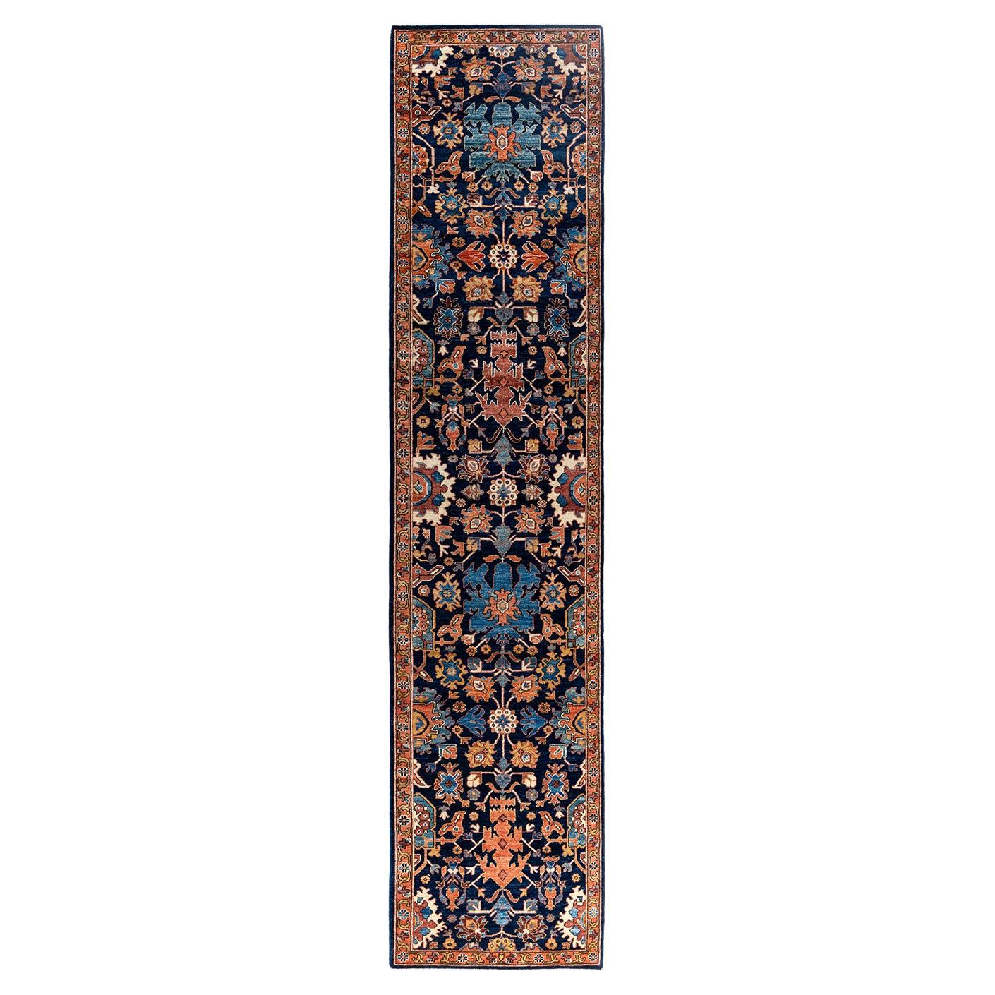 Traditioneller handgeknüpfter Serapi-Läufer aus Wolle in Blau 2' 8" x 11' 4"
