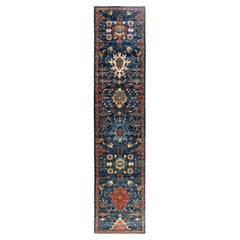 Tapis de couloir traditionnel Serapi bleu noué à la main 2' 8" x 12' 3"