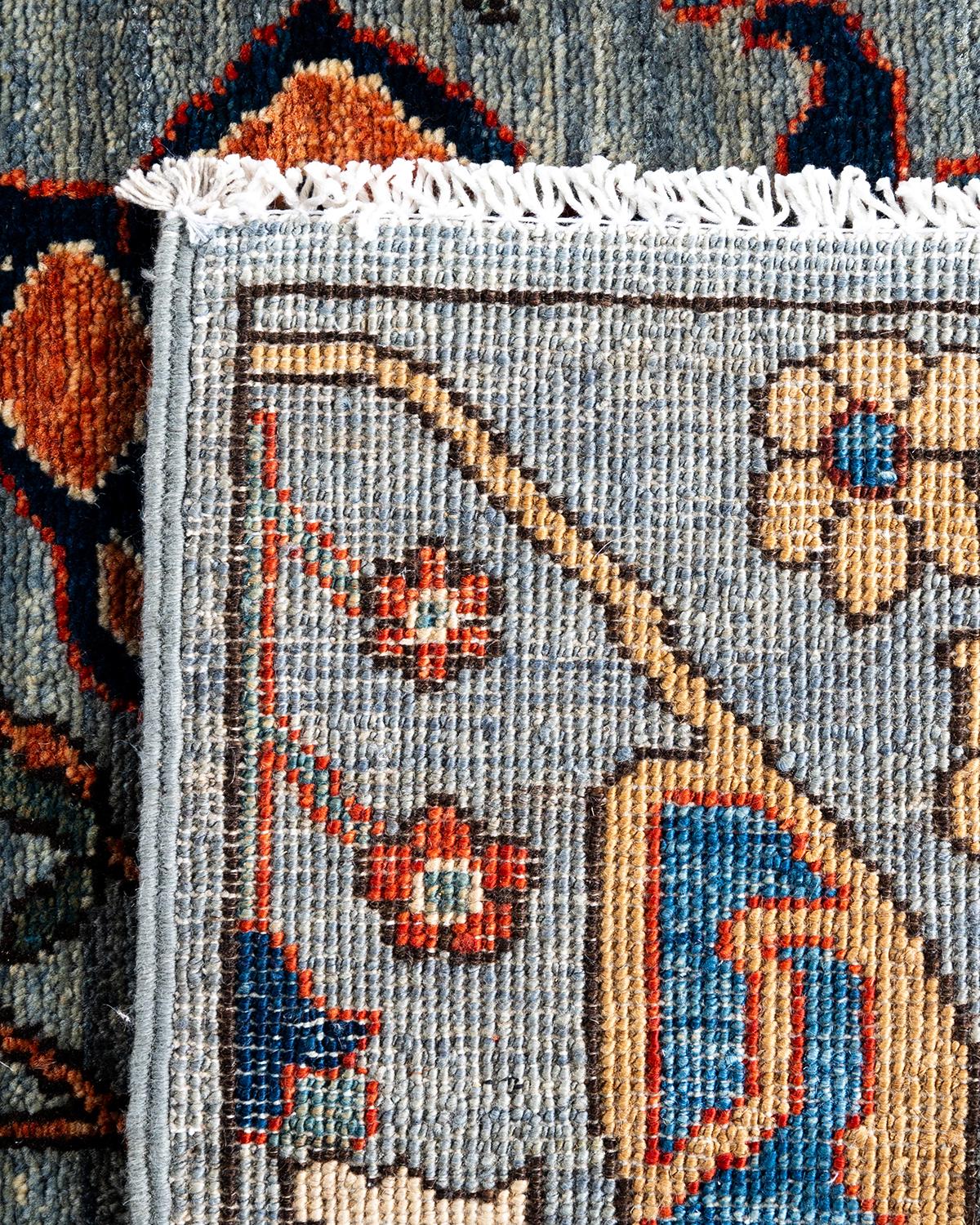 Tapis traditionnel Serapi noué à la main gris de 2' 8