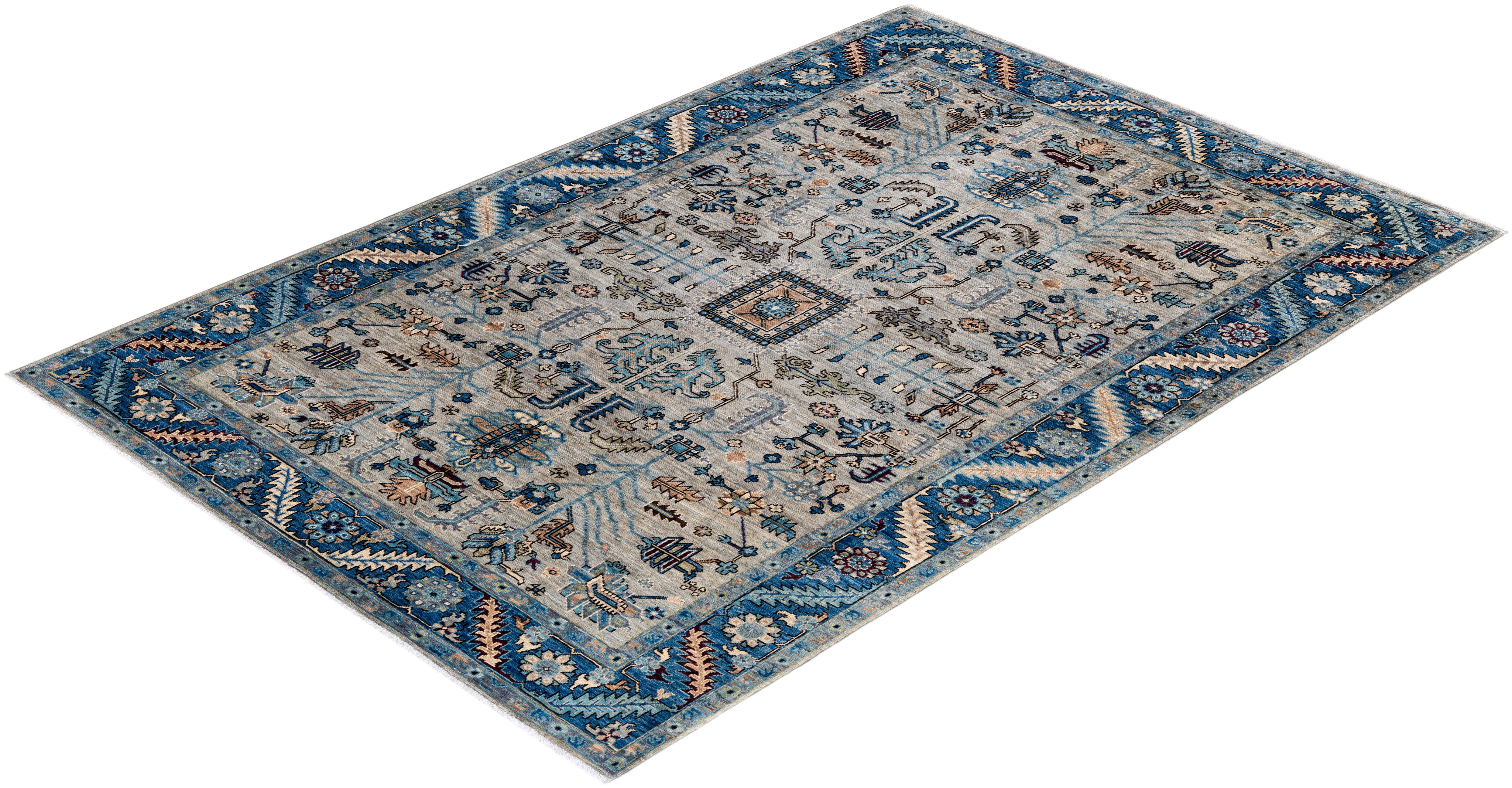 Tapis traditionnel Serapi noué à la main gris de 6' 3