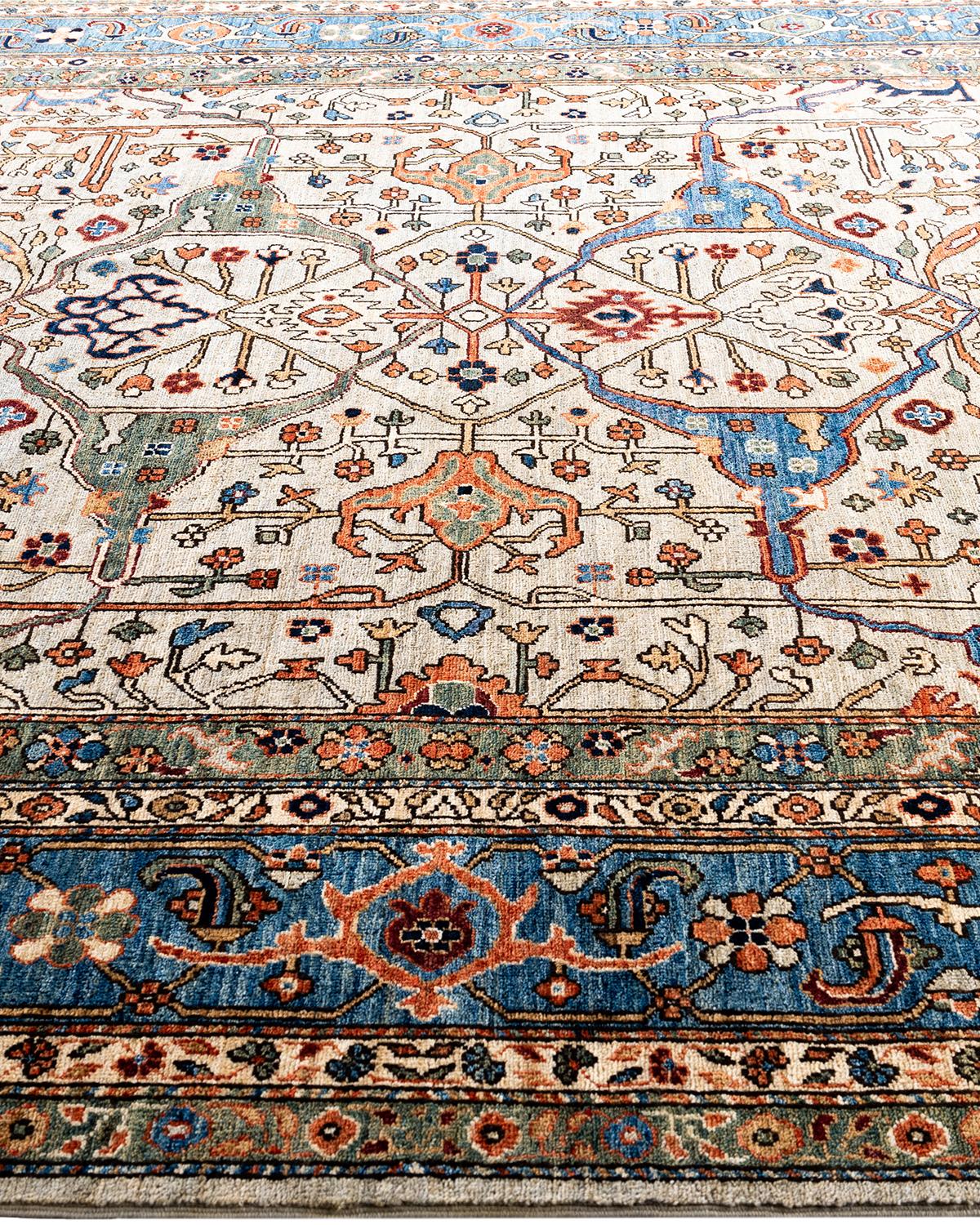 Traditional Serapi Hand Knotted Wool Gray Area Rug 8' 0