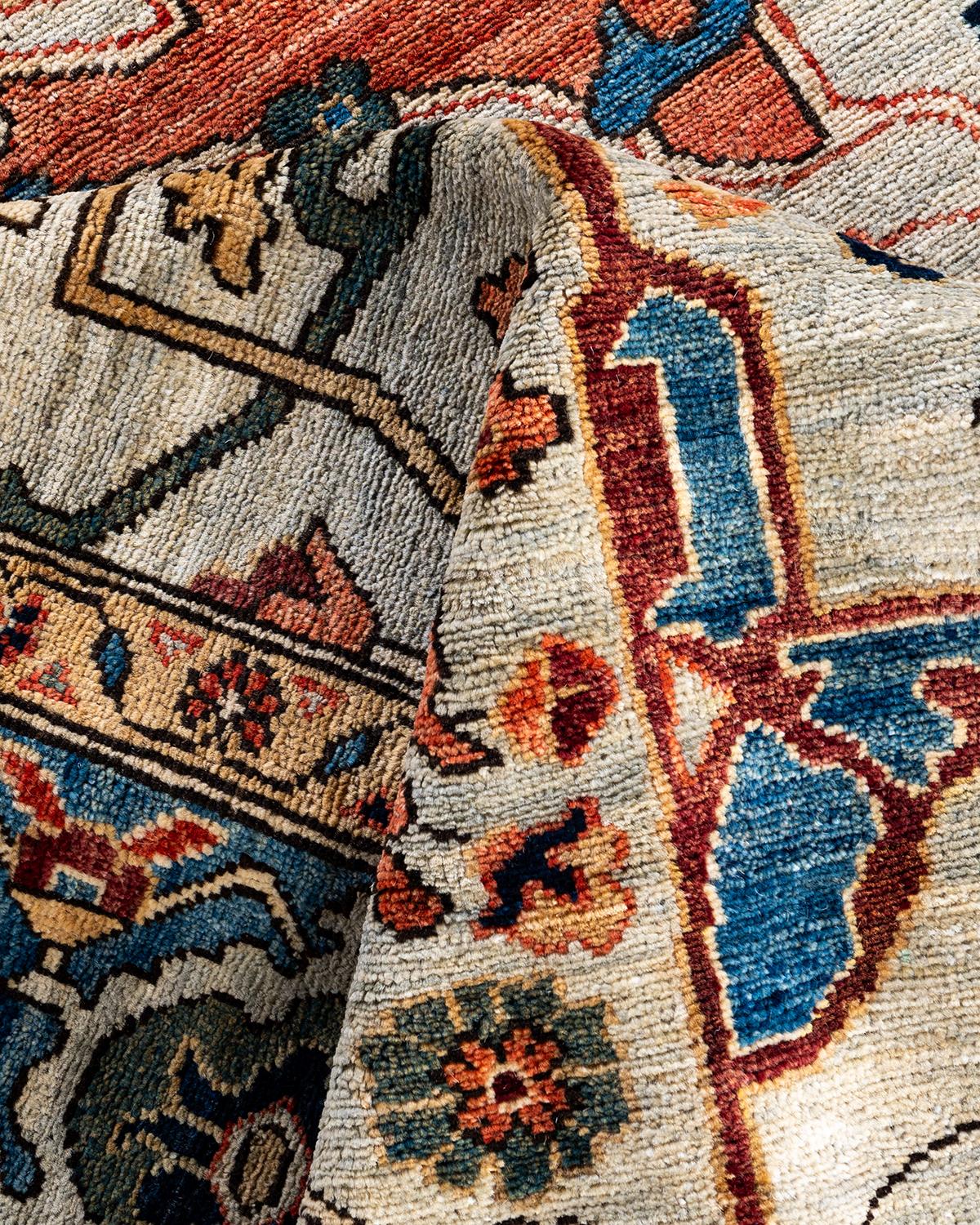 Traditional Serapi Hand Knotted Wool Gray Area Rug 8' 3