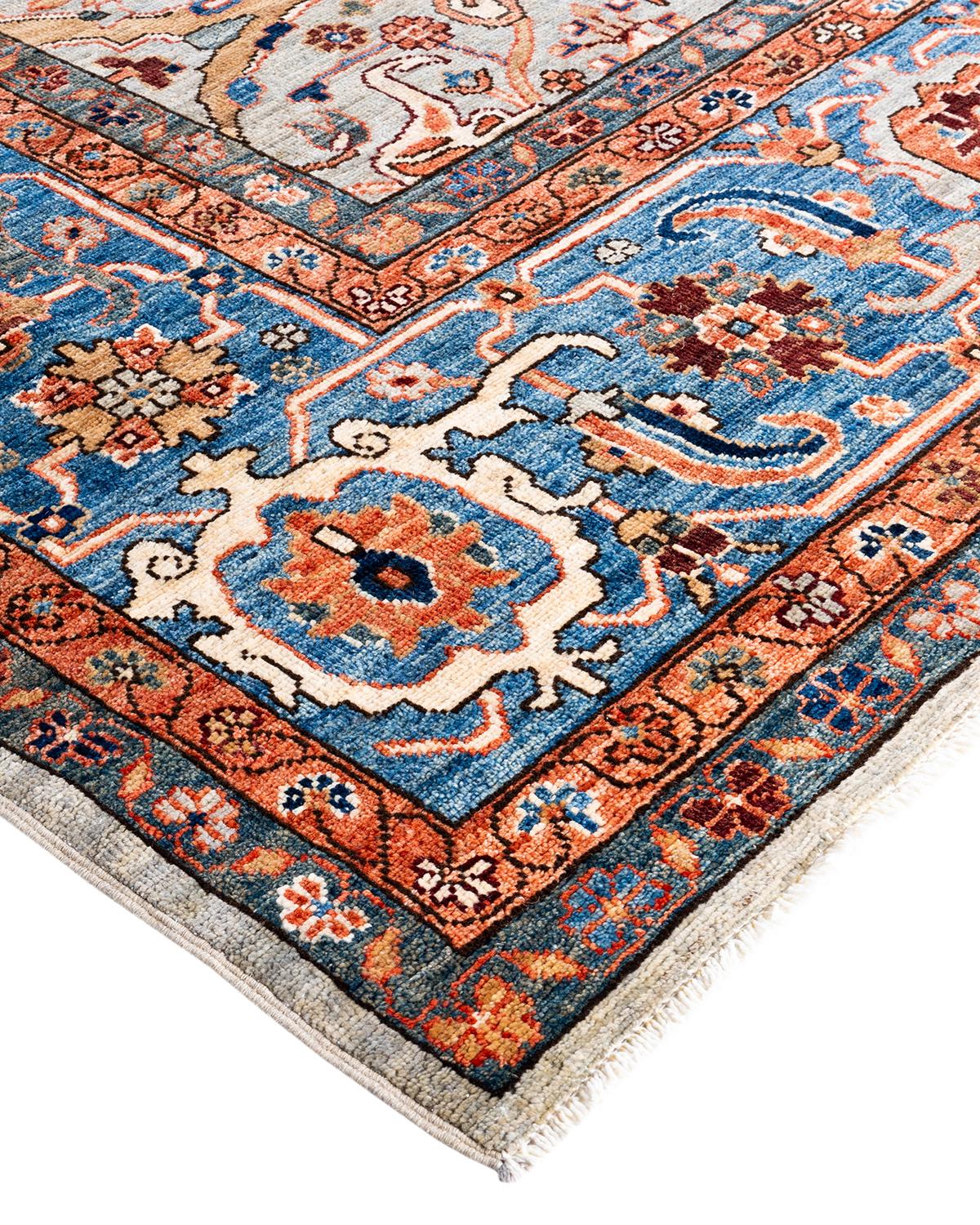 La fabrication des tapis persans dans toute sa splendeur a inspiré les couleurs riches, les motifs géométriques élaborés et les détails botaniques de la collection Serapi. Avec pas moins de 100 nœuds par pouce, ces tapis fabriqués à la main sont