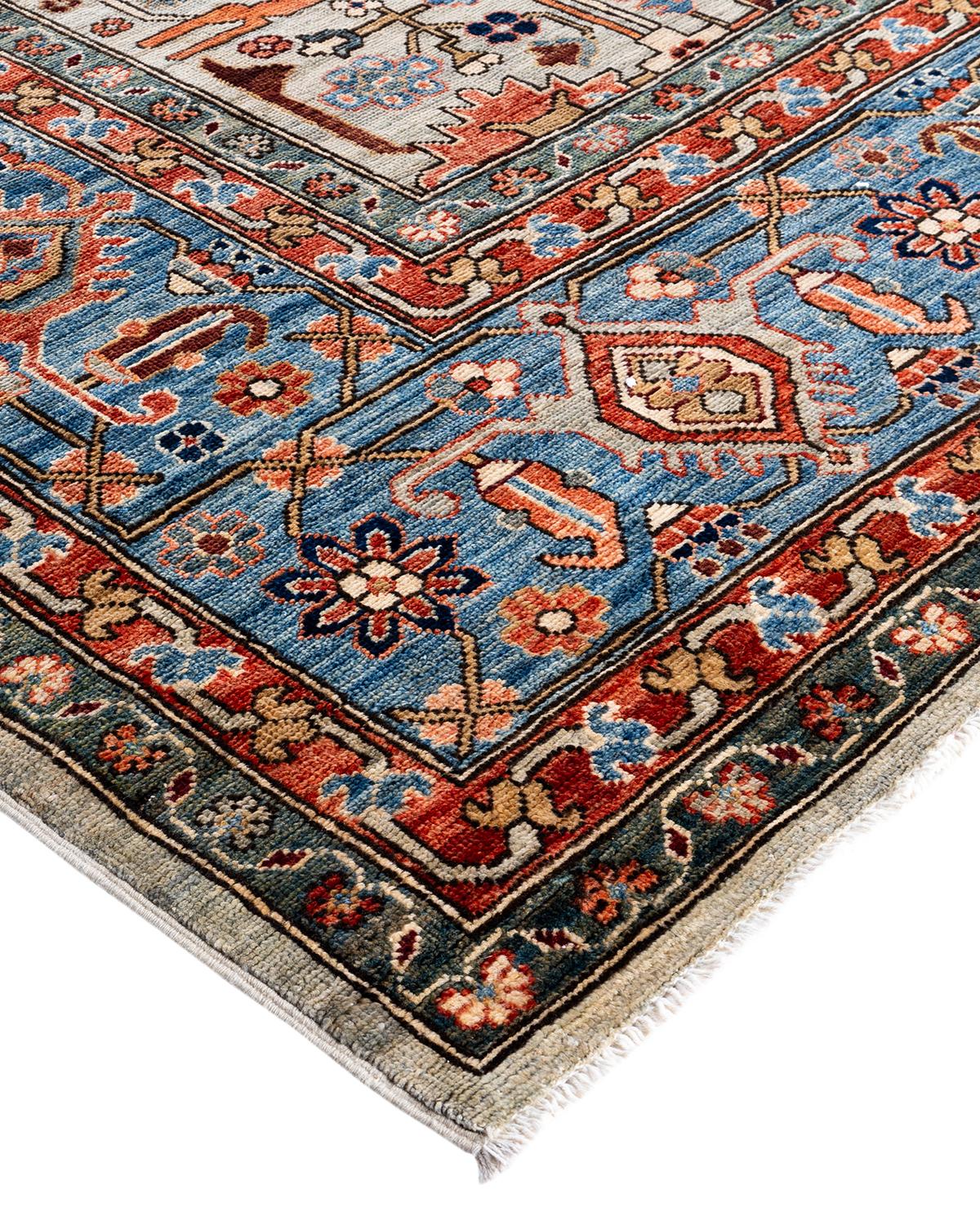 La fabrication des tapis persans dans toute sa splendeur a inspiré les couleurs riches, les motifs géométriques élaborés et les détails botaniques de la collection Serapi. Avec pas moins de 100 nœuds par pouce, ces tapis fabriqués à la main sont