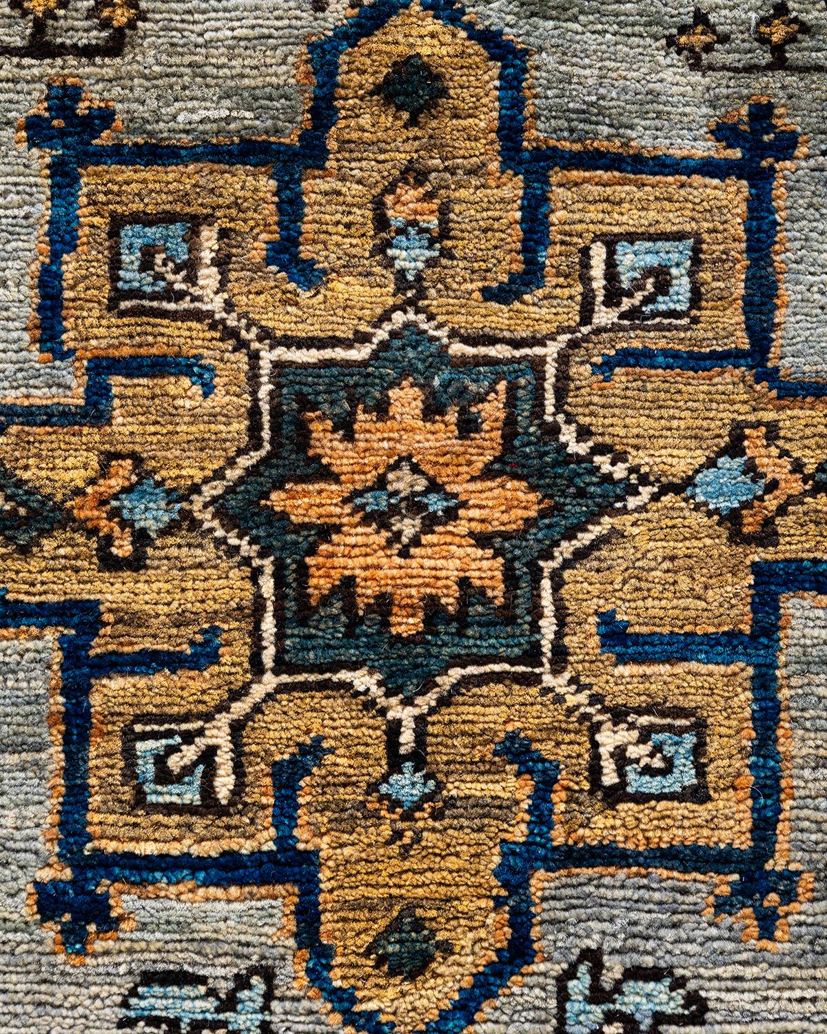 Pakistanais Tapis traditionnel Serapi noué à la main en laine grise en vente